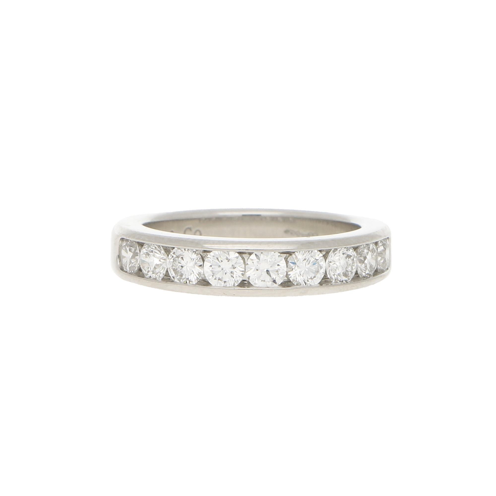 Tiffany & Co., Vintage Halb-Eternity-Ring Diamant (Rundschliff) im Angebot