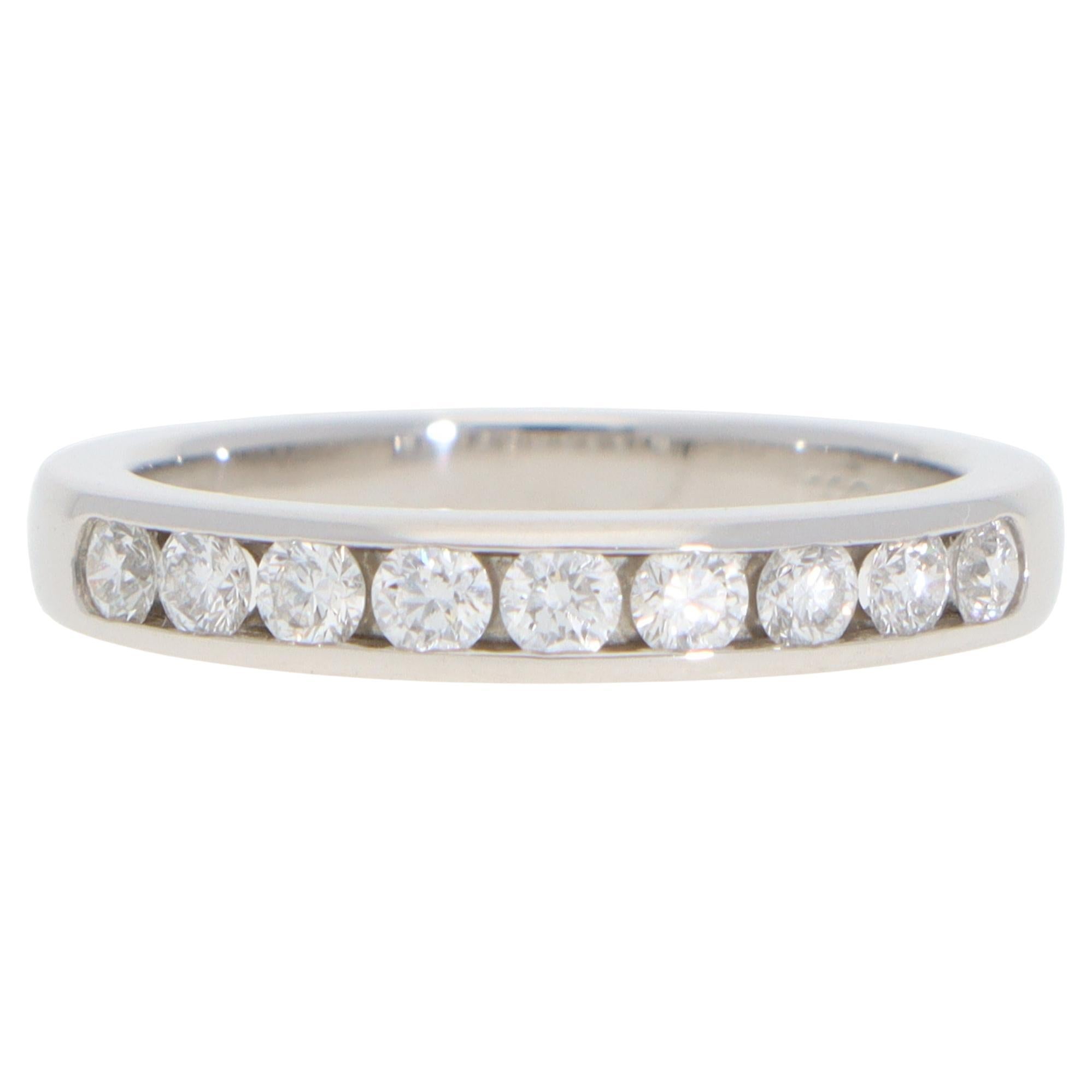 Weinlese Tiffany & Co. Halb-Eternity-Ring aus Platin mit Diamanten