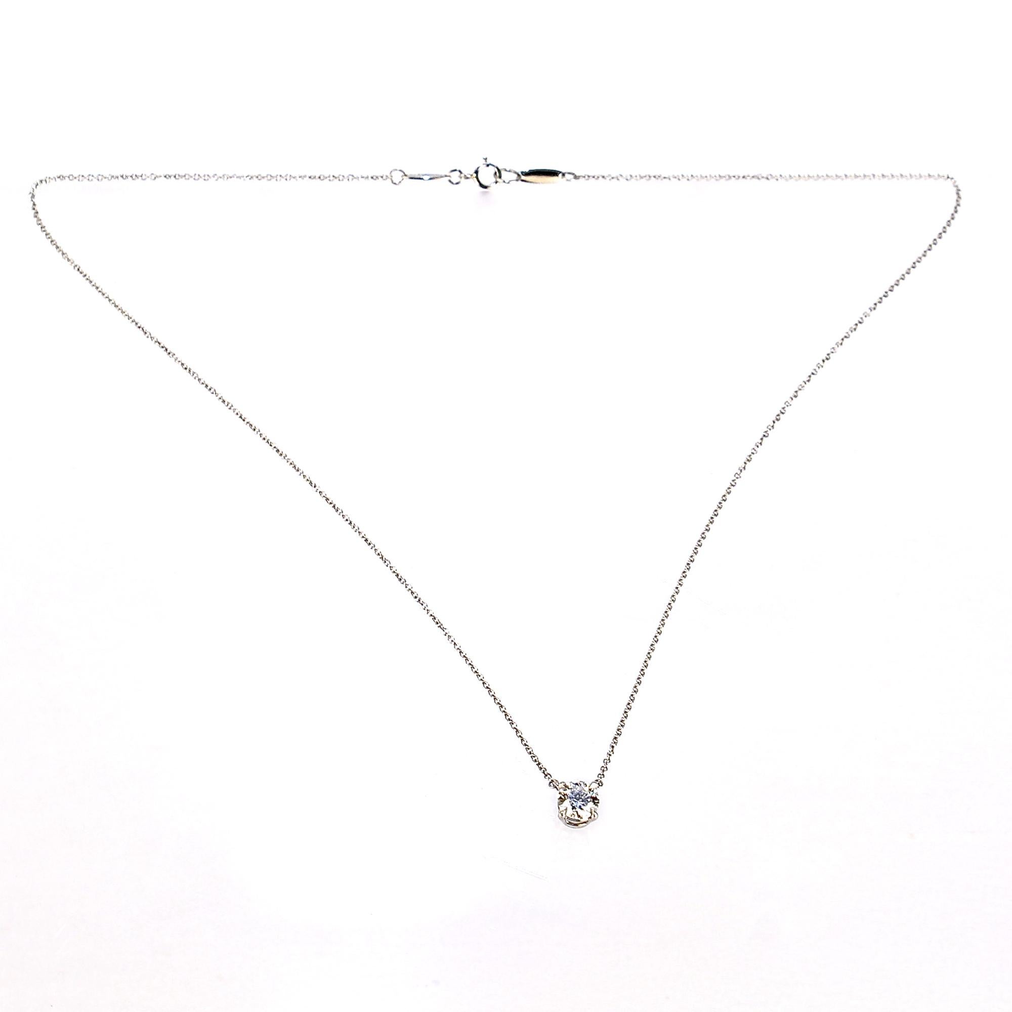Vintage Tiffany & Co. Diamond & Platinum Solitaire Pendant Necklace For Sale 3
