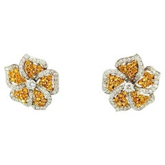 Vintage Tiffany & Co. Boucles d'oreilles Fleur de diamant, saphir jaune et platine