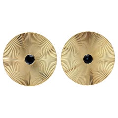 Vintage Tiffany & Co. Boutons de manchette en or jaune 14 carats de style disque avec saphirs