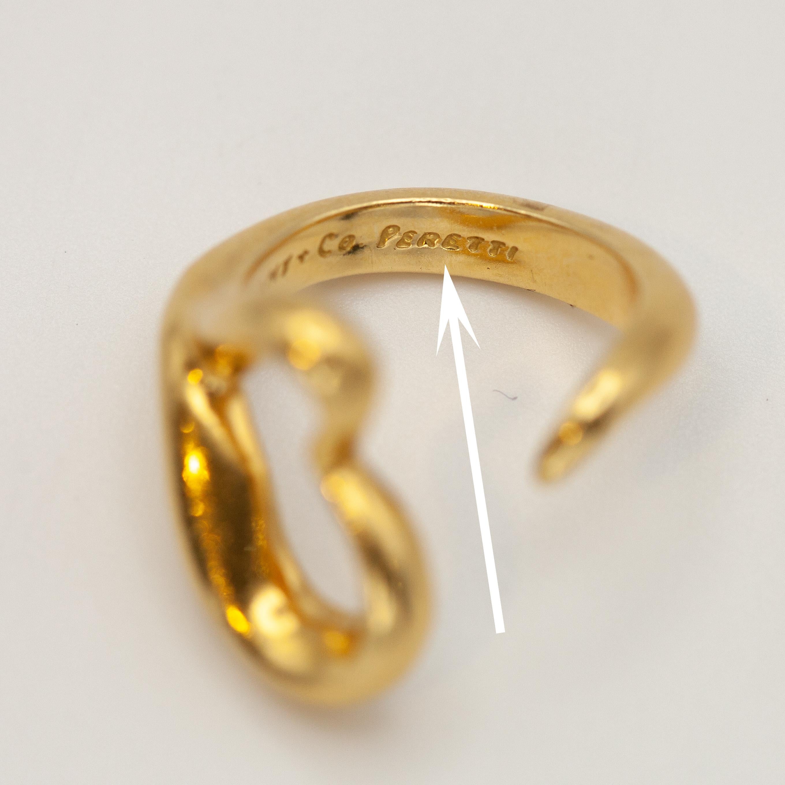 Weinlese Tiffany & Co. Elsa Peretti Offener Herzring aus 18 Karat Gelbgold im Angebot 3