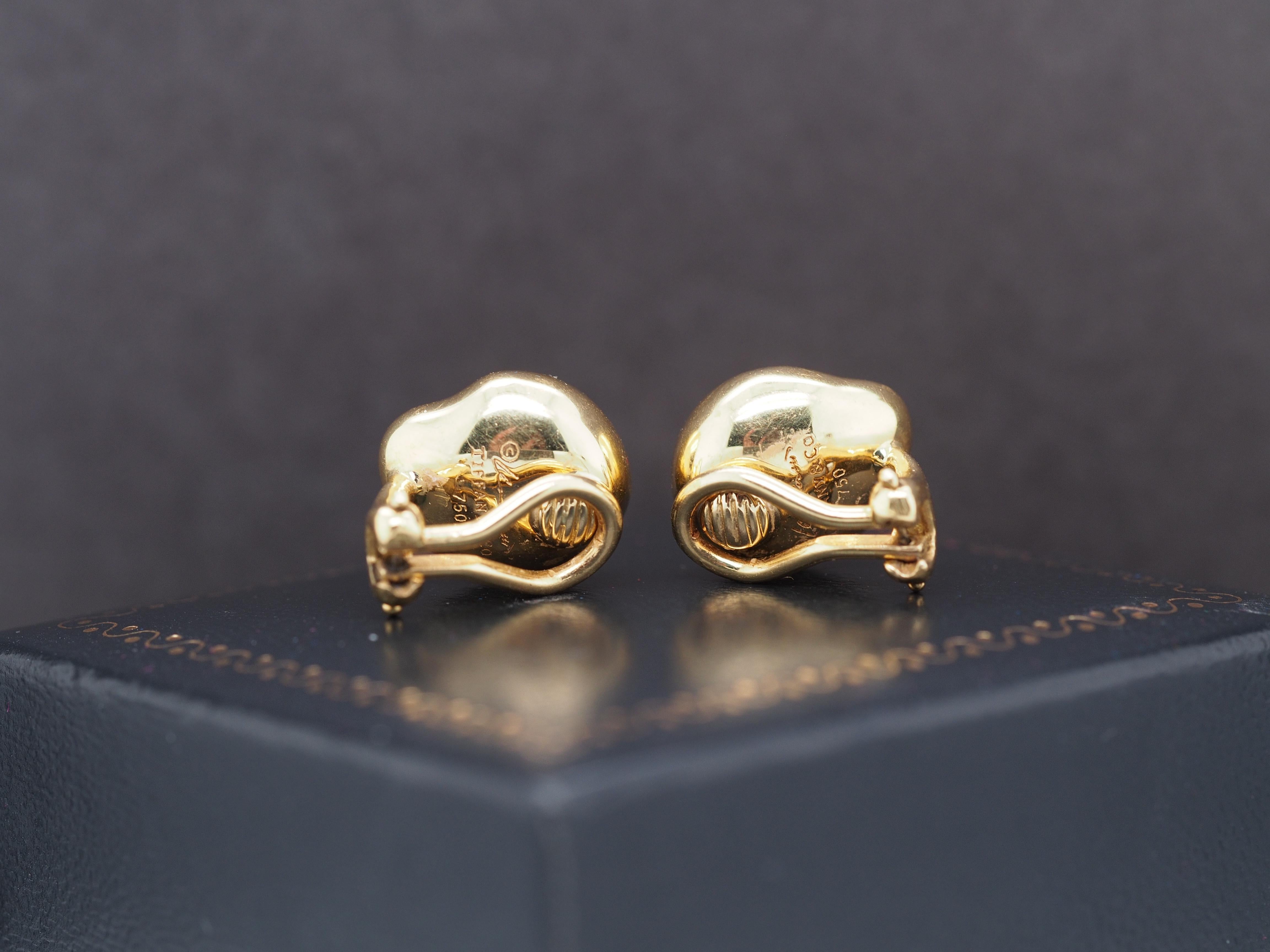 Art déco Vintage Tiffany & Co. Boucles d'oreilles Elsa Peretti Bean en or jaune 18 carats en vente