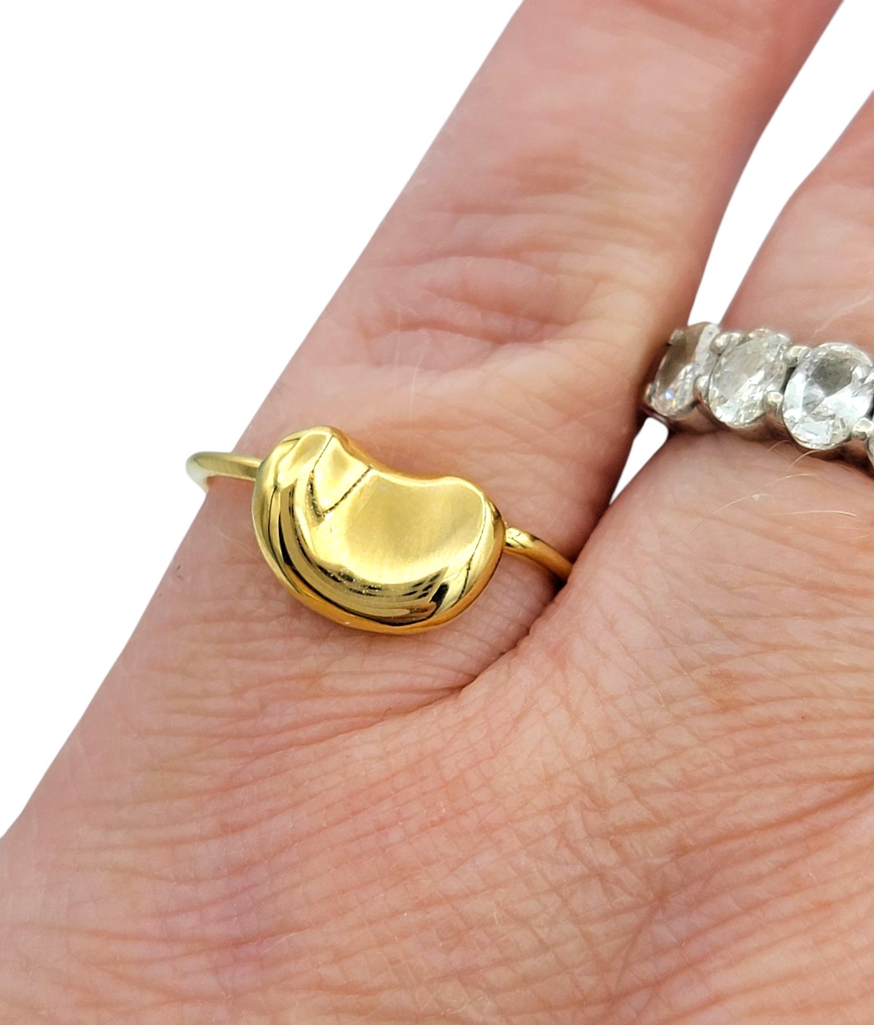 Vintage Tiffany & Co. Anillo Elsa Peretti Bean de oro amarillo pulido de 18 quilates en venta 2