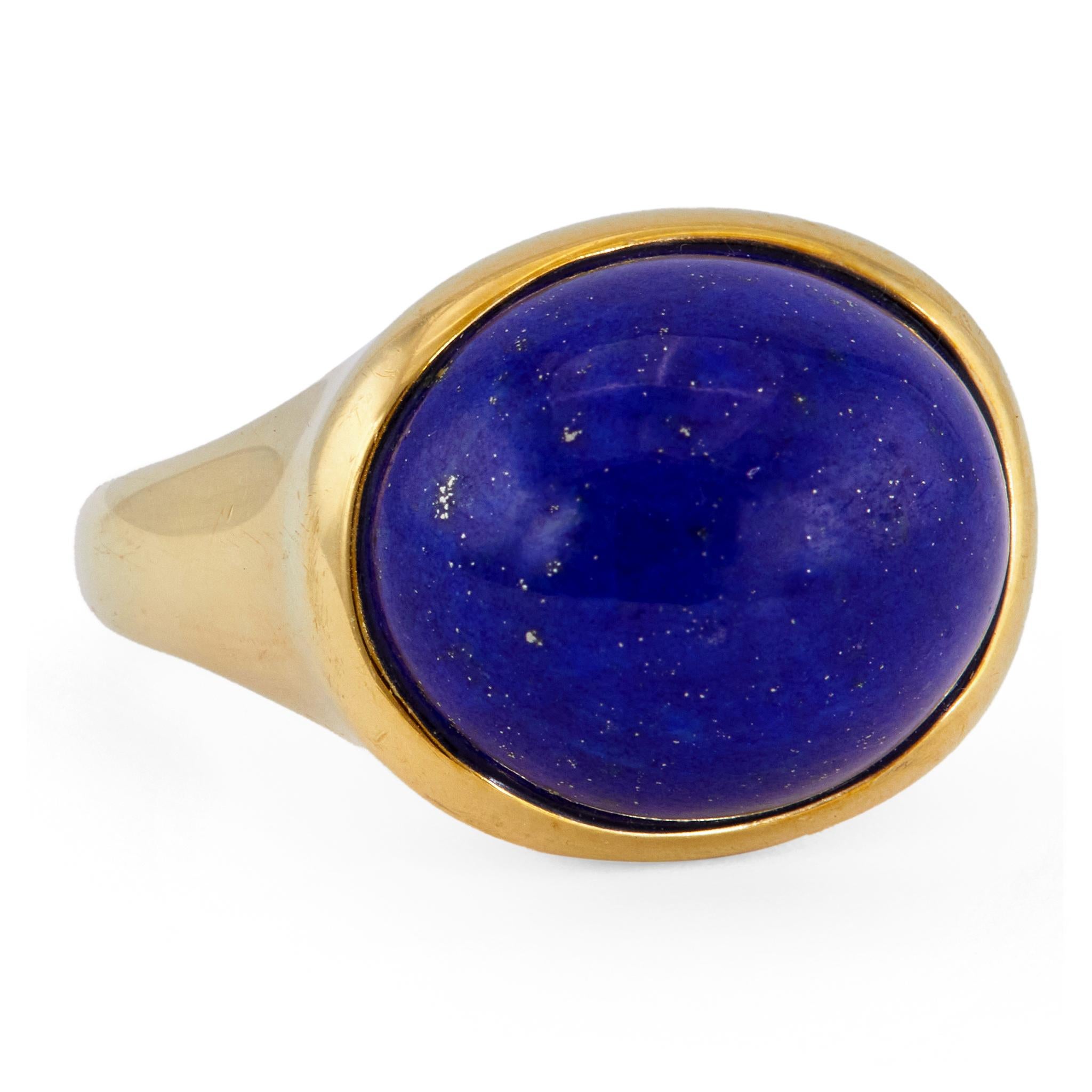 Women's or Men's Vintage Tiffany & Co. Elsa Peretti Lapis Lazuli Cabochon Cut 18K Gold Ring