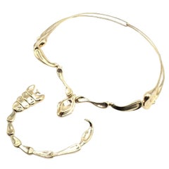 Tiffany & Co. d'epoca. Collana Elsa Peretti con Scorpione Grande in Oro Giallo
