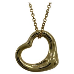 Vintage Tiffany 
Co. Elsa Peretti Open Heart 18k Gold Pendant Necklace 15.6mm