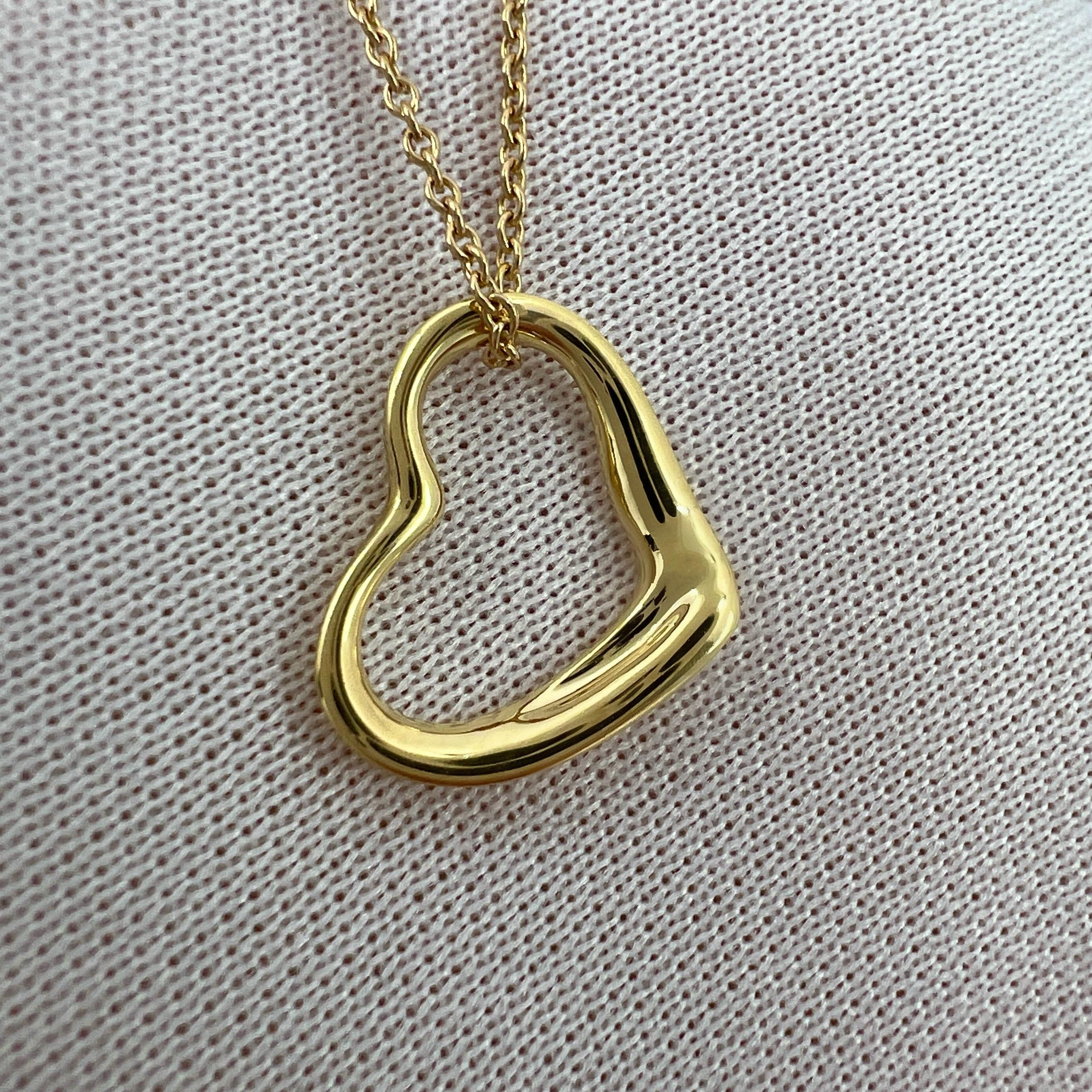 Vintage Tiffany & Co. Elsa Peretti Open Heart 18k Gold Pendant Necklace For Sale 2