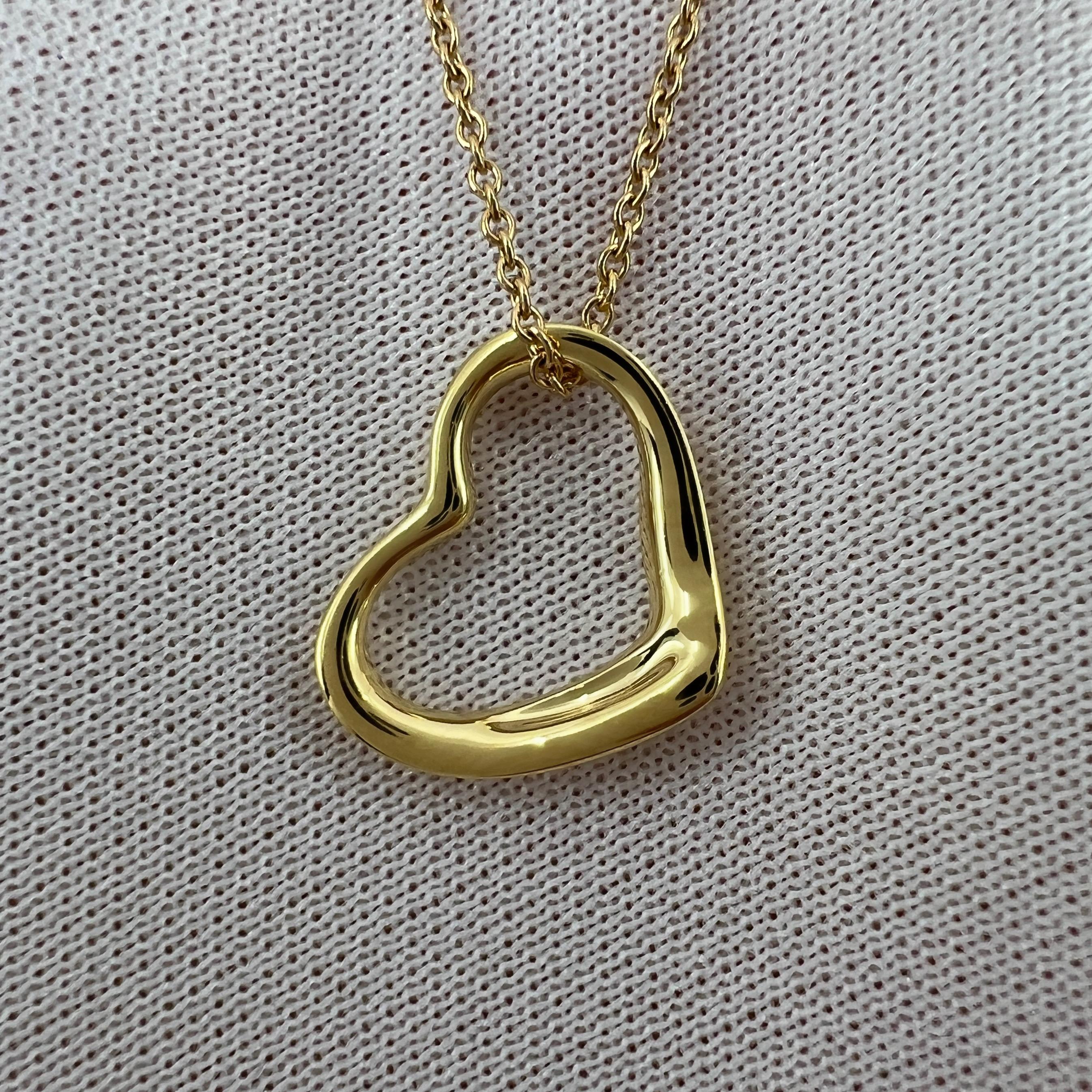 Vintage Tiffany & Co. Elsa Peretti Open Heart 18k Gold Pendant Necklace For Sale 3