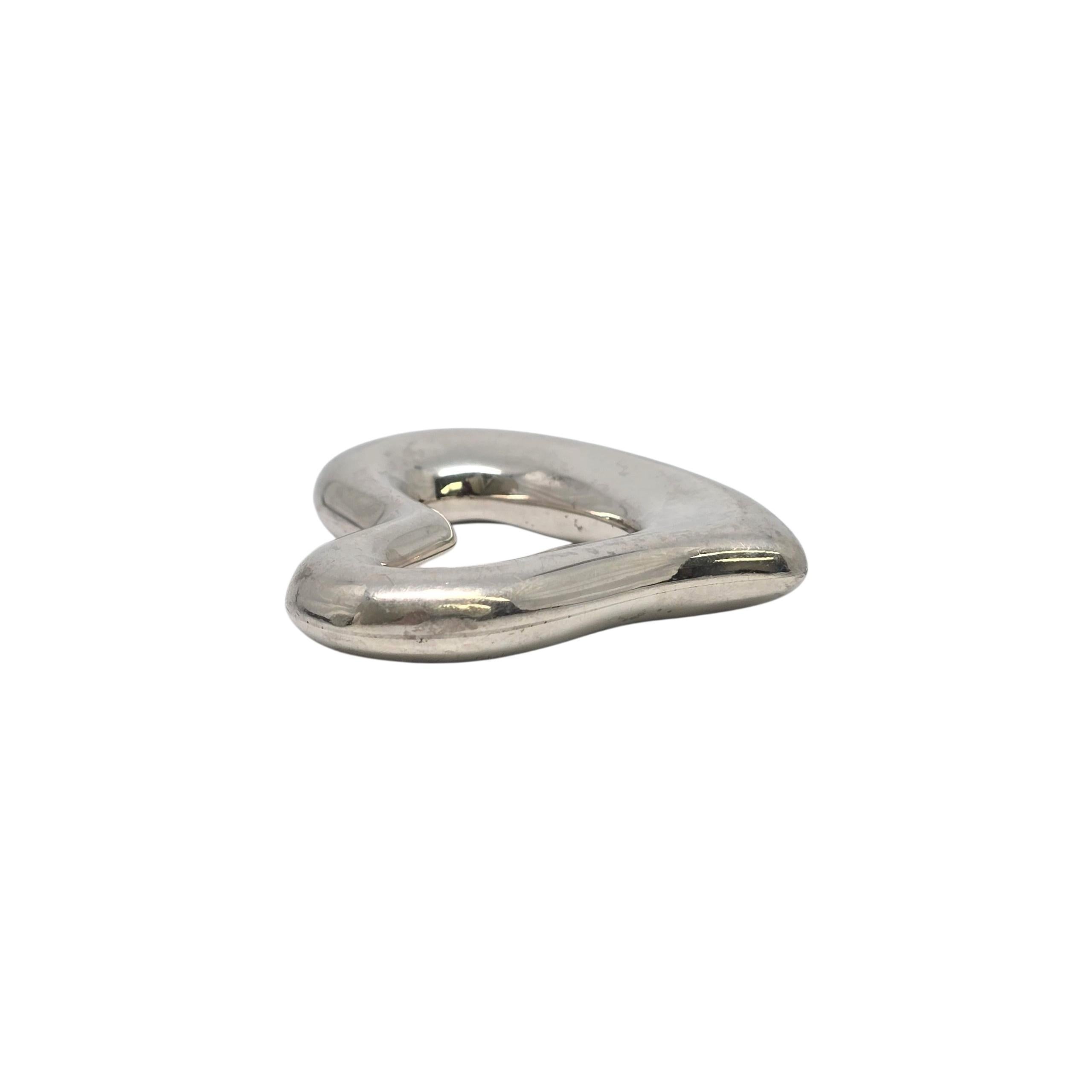 Women's Vintage Tiffany & Co Elsa Peretti Sterling Silver Open Heart Belt Buckle #22273 For Sale