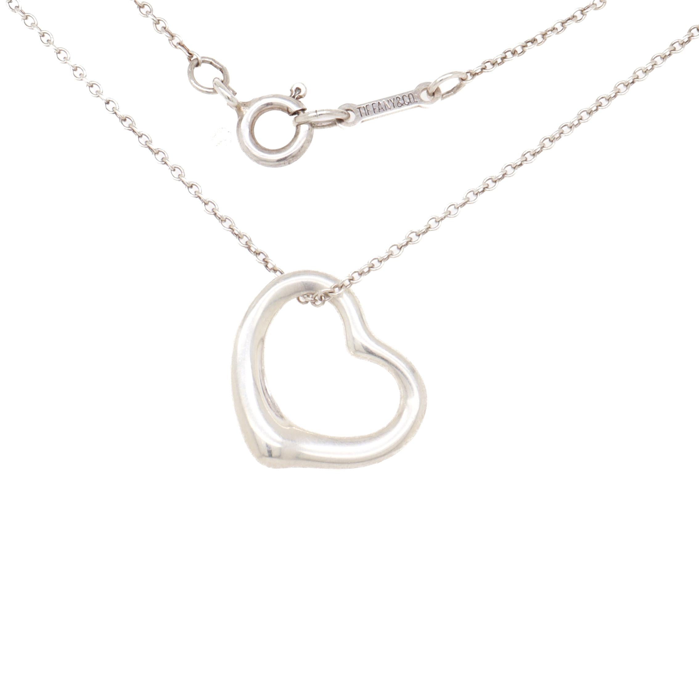 Vintage Tiffany & Co. Elsa Peretti Sterling Silver Open Heart Pendant Necklace For Sale 6