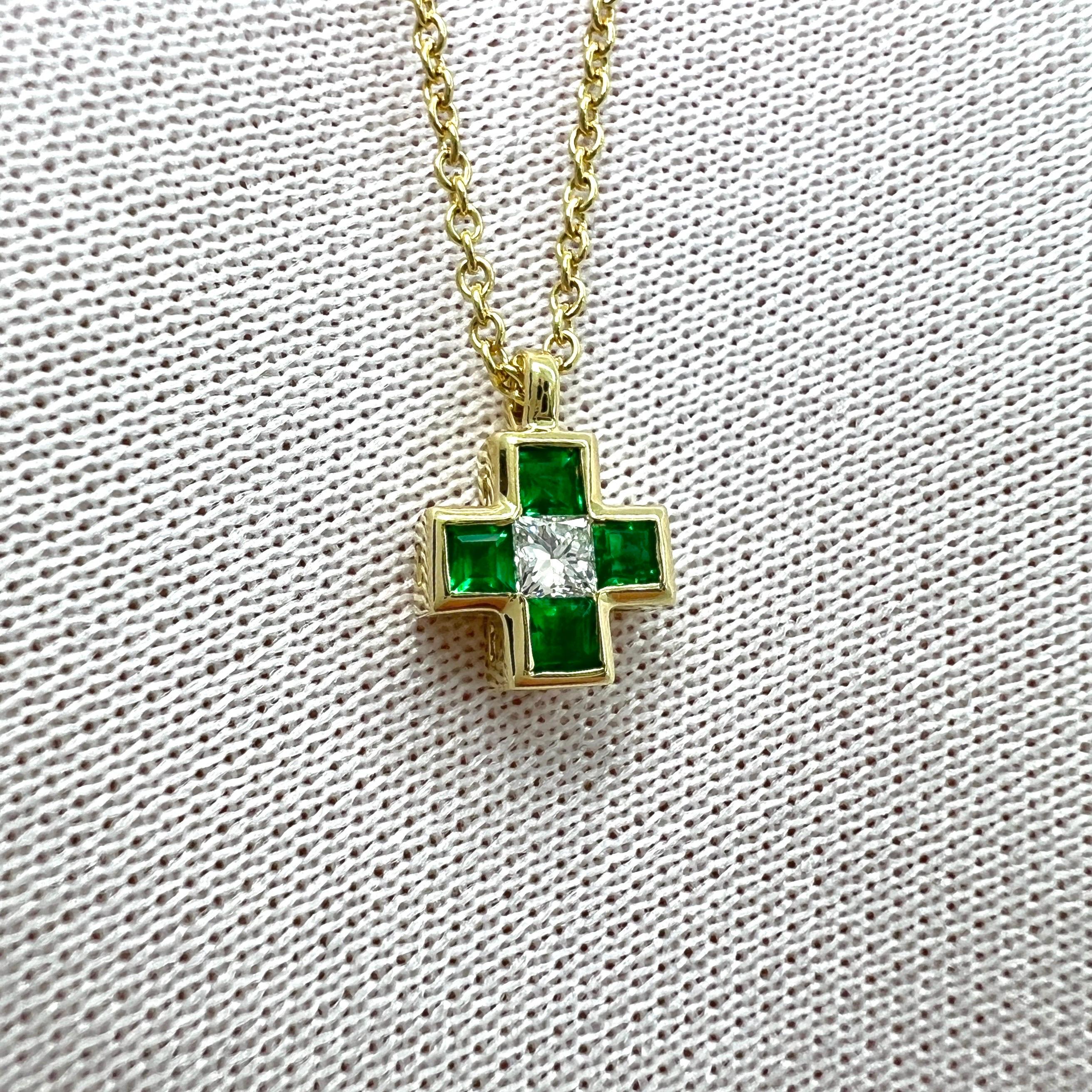 Vintage Tiffany & Co. Emerald And Diamond Cross 18k Yellow Gold Pendant Necklace 5