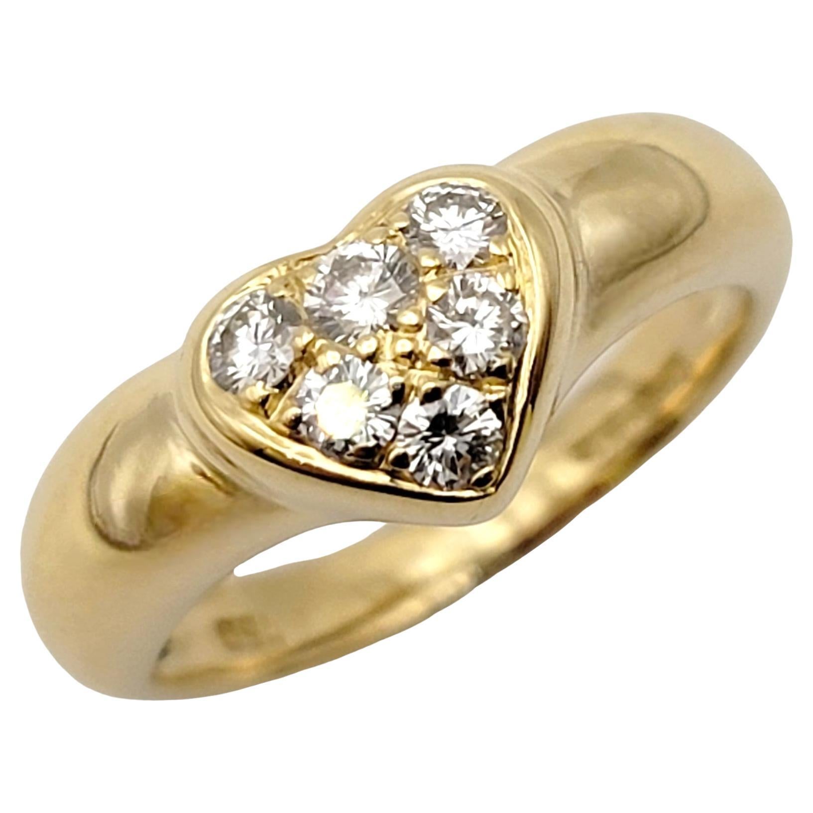 Weinlese Tiffany & Co. Gelbgoldring mit rundem Brillant-Diamant-Herz von Etoile (Zeitgenössisch) im Angebot