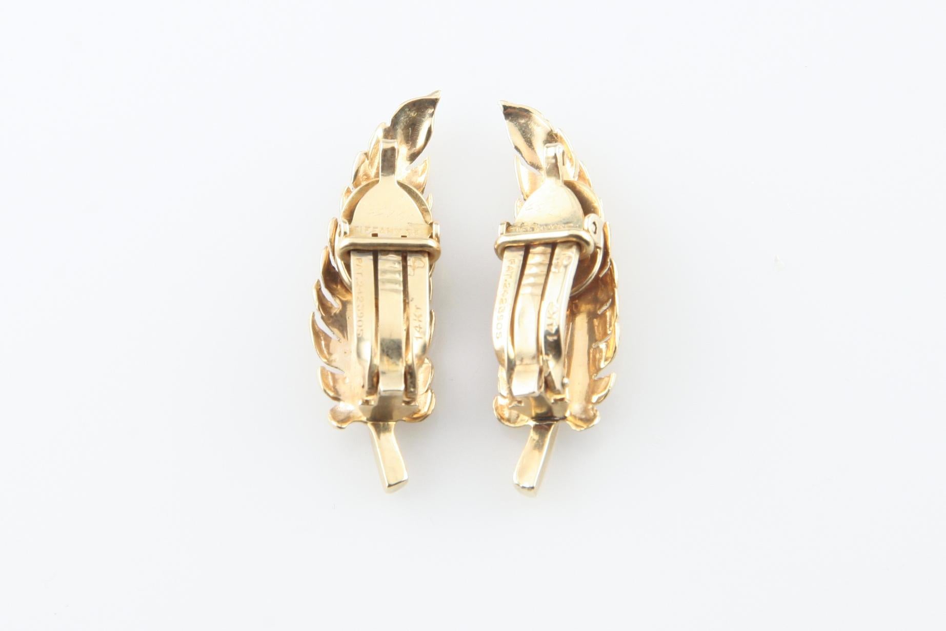 Vintage Tiffany & Co. Fern Leaf Earrings in 14 Karat Gold In Good Condition In Sherman Oaks, CA