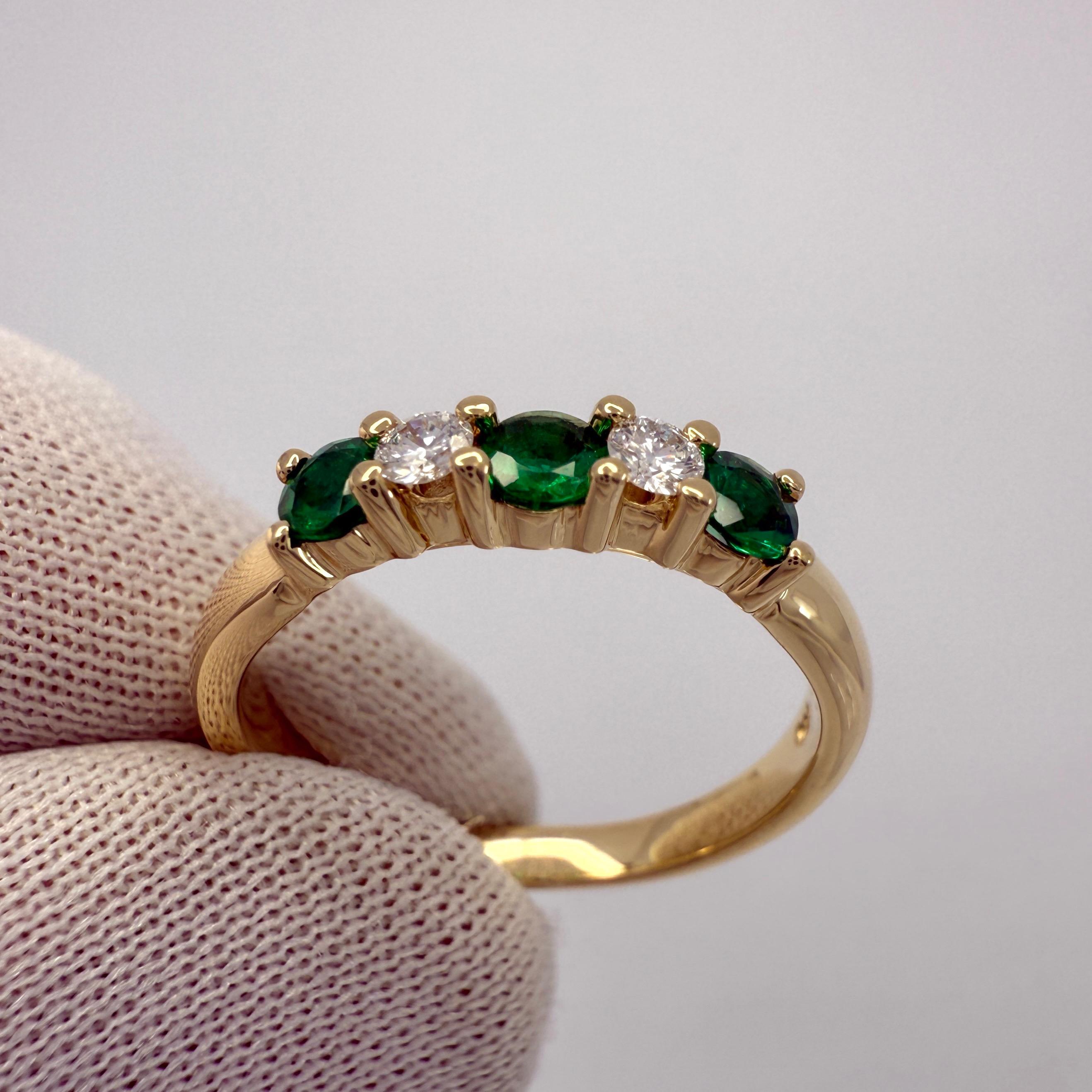 Vintage Tiffany & Co Fine Emerald And Diamond 18k Yellow Gold Five Stone Ring For Sale 1