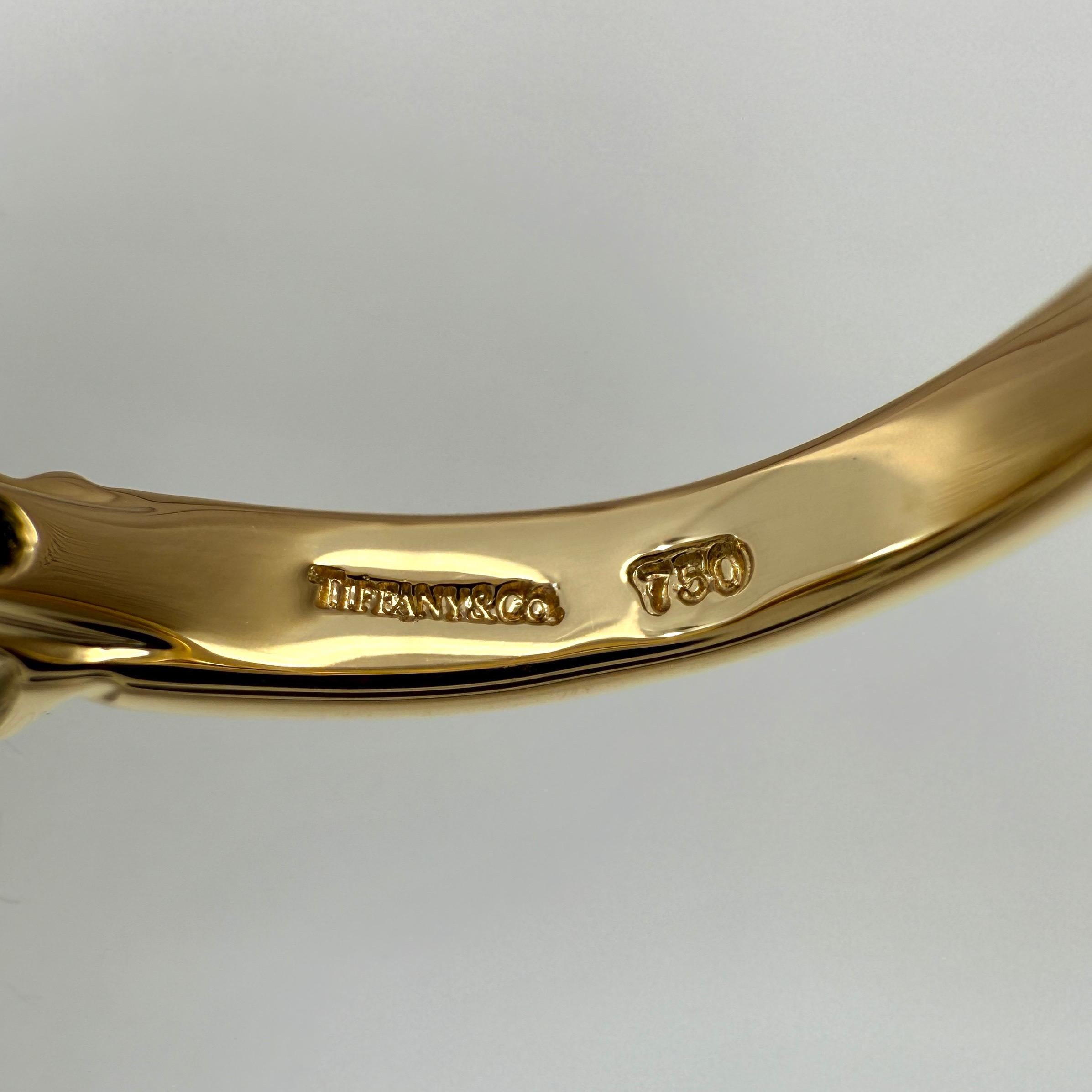 Vintage Tiffany & Co Fine Emerald And Diamond 18k Yellow Gold Five Stone Ring For Sale 3