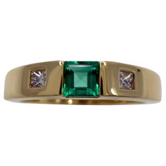 Vintage Tiffany & Co Fine Emerald & Diamond 18k Yellow Gold Three Stone Ring (Bague à trois pierres en or jaune 18k)