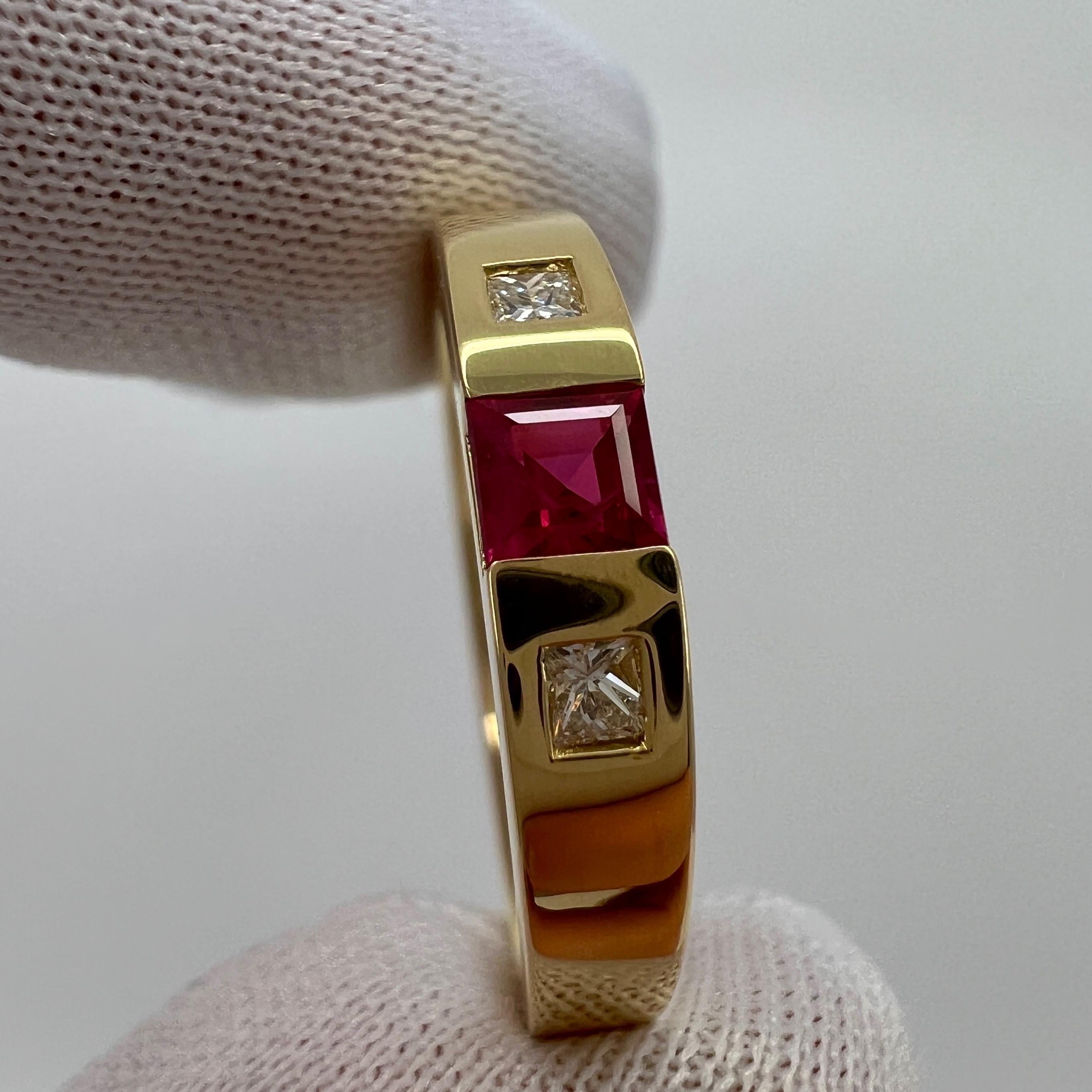 Princess Cut Vintage Tiffany & Co Fine Pink Red Ruby Diamond 18k Yellow Gold Three Stone Ring