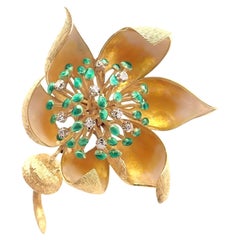 Anstecknadelbrosche aus Gelbgold mit Blumen-Diamant-Emaille von Tiffany & Co, große Gelbgold