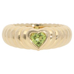 Vintage Tiffany & Co. Friendship Peridot Ring in Yellow Gold