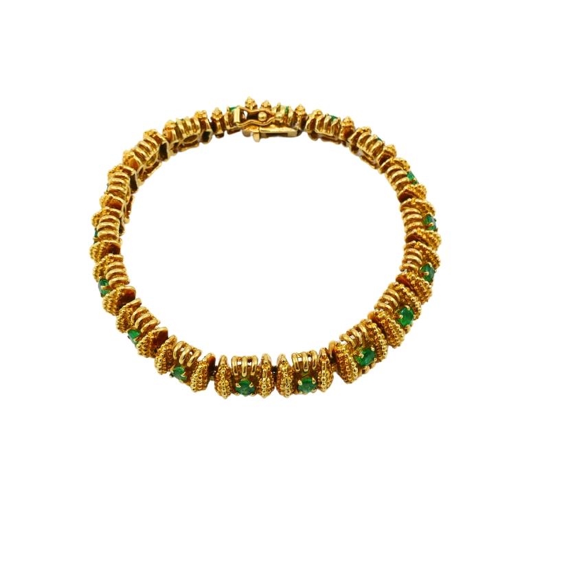Weinlese Tiffany & Co. Goldarmband Smaragd (Rundschliff) im Angebot