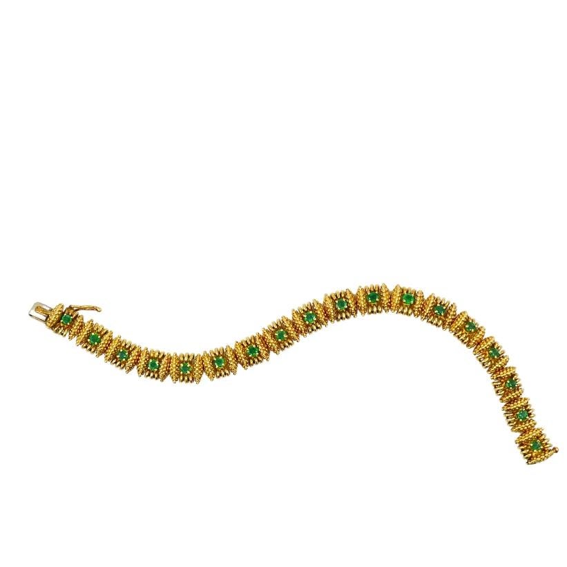 Weinlese Tiffany & Co. Goldarmband Smaragd im Zustand „Hervorragend“ im Angebot in Beverly Hills, CA