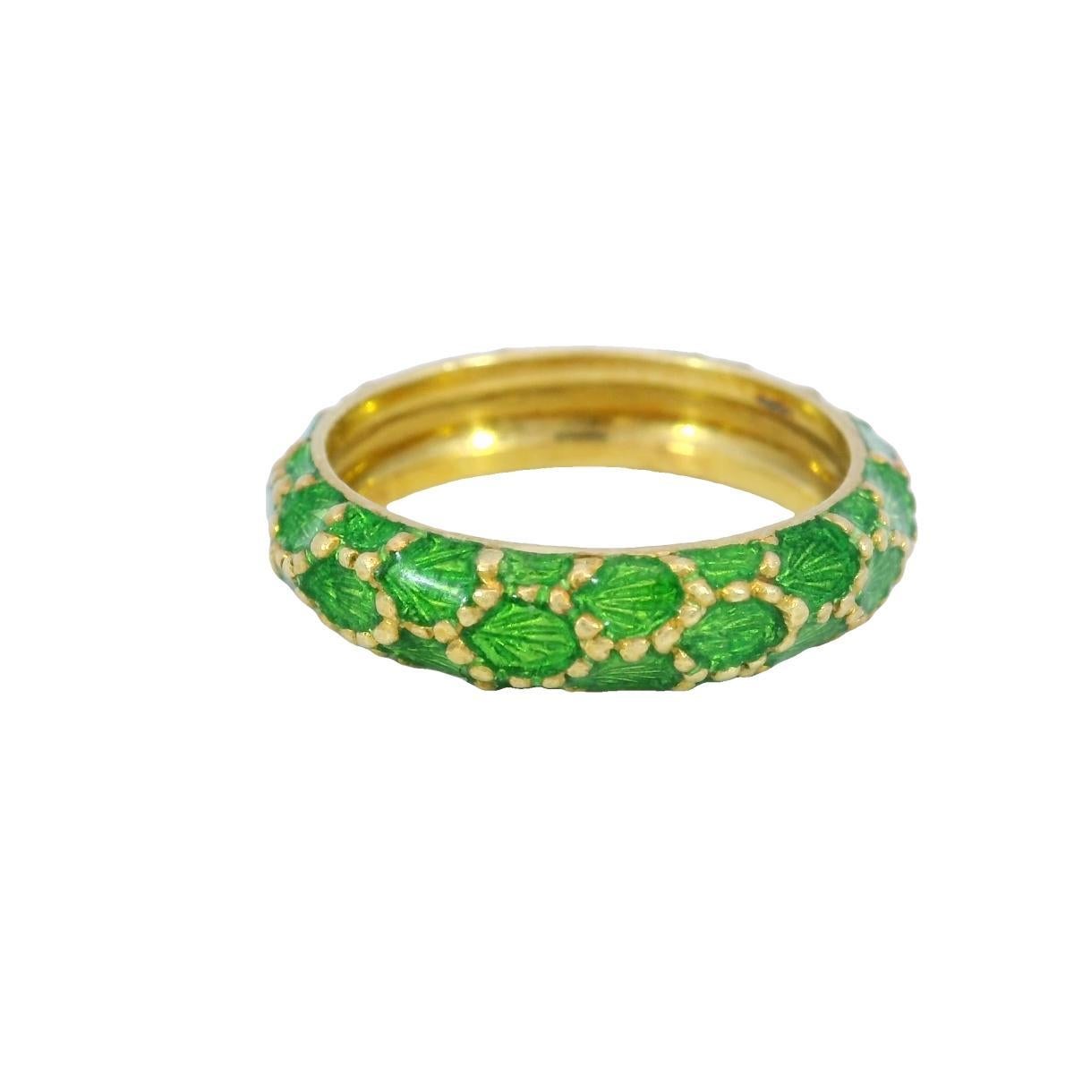 Modern Vintage Tiffany & Co. Green Enamel 18k Yellow Gold Band Ring Size 5.25