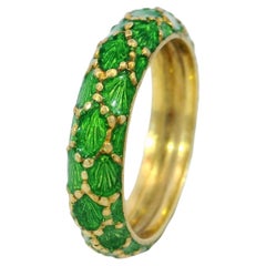 Vintage Tiffany & Co. Anillo de oro amarillo de 18 quilates con esmalte verde Tamaño 5,25