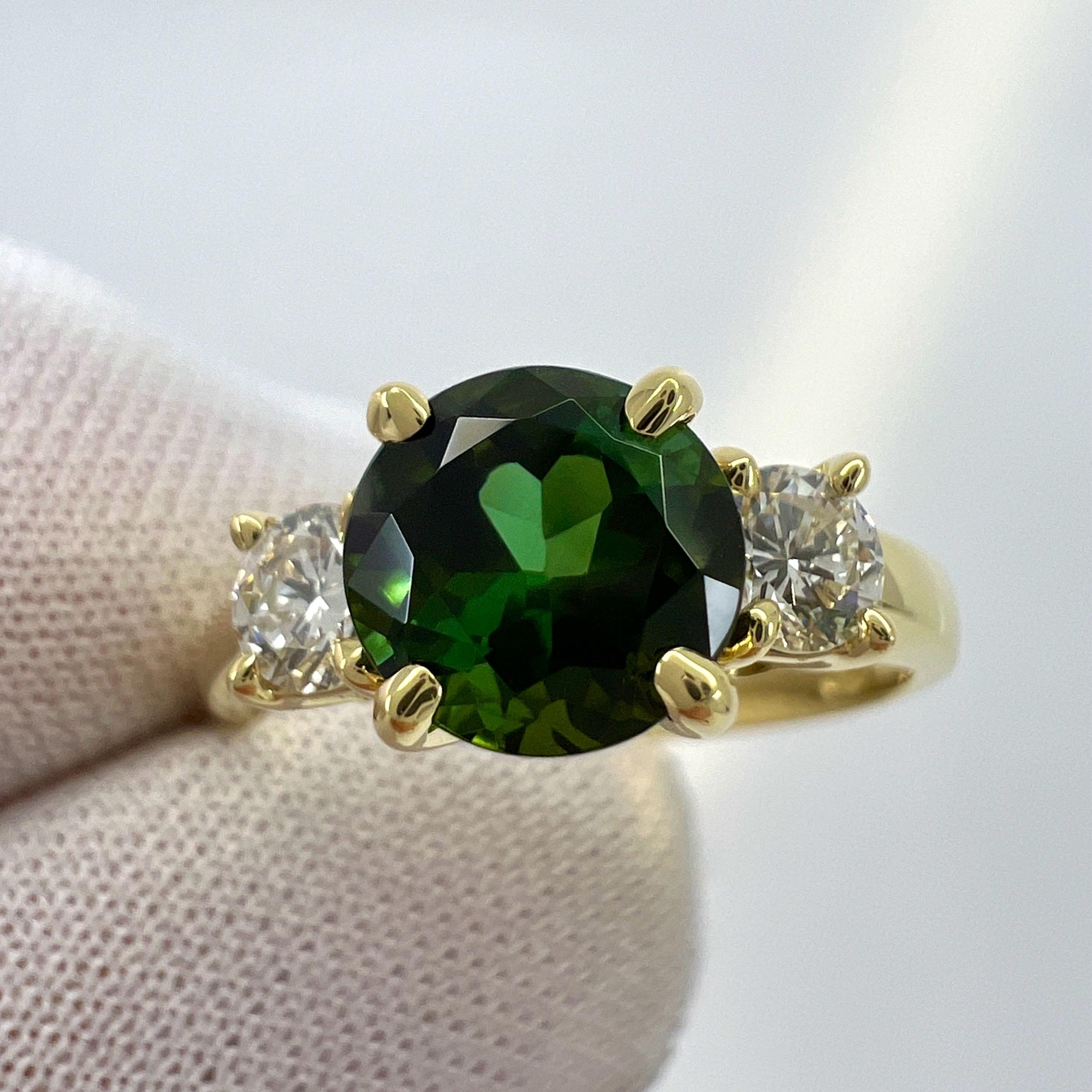 Vintage Tiffany & Co Green Tourmaline Diamond 18k Yellow Gold Three Stone Ring For Sale 7