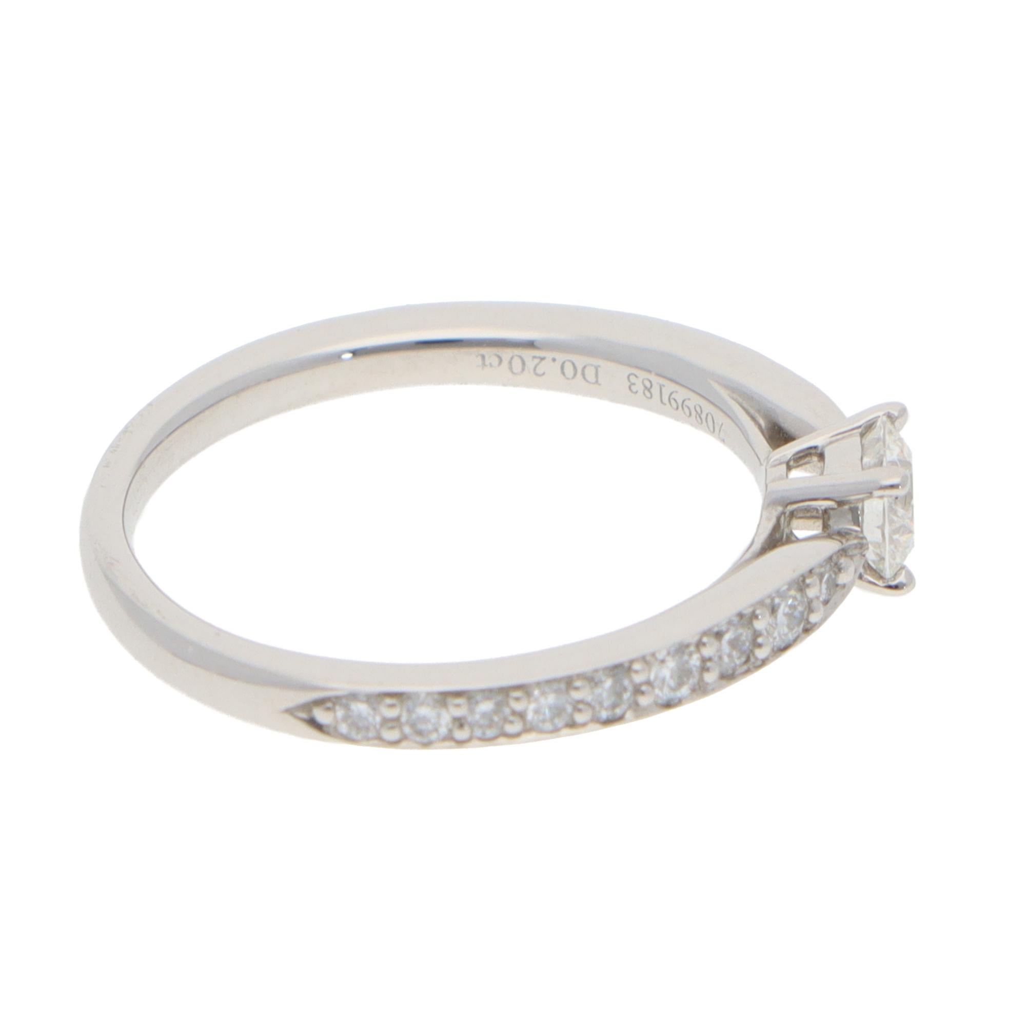 Brilliant Cut Vintage Tiffany & Co. Harmony 0.20ct Diamond Ring in Platinum