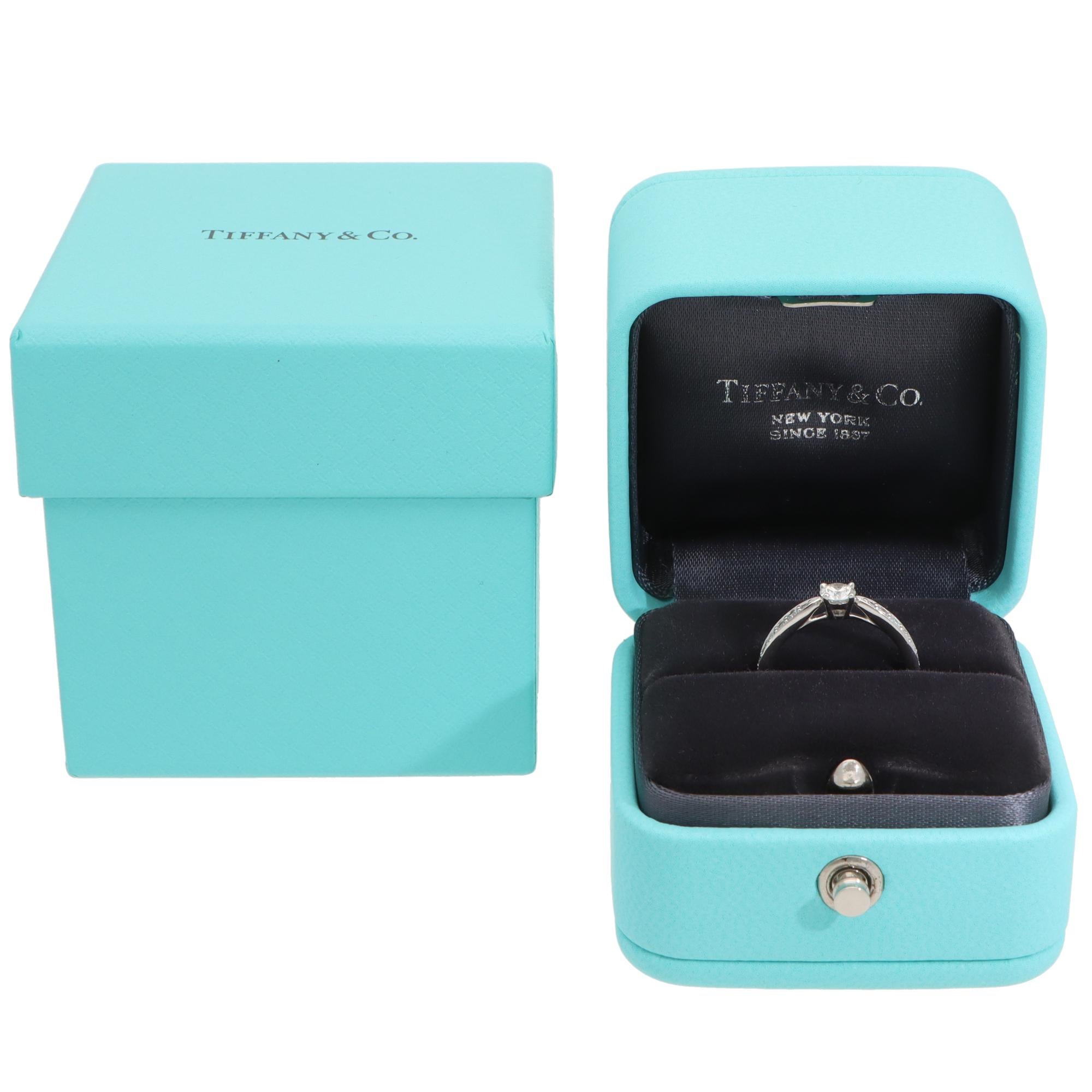 Vintage Tiffany & Co. Harmony 0.20ct Diamond Ring in Platinum In Excellent Condition In London, GB