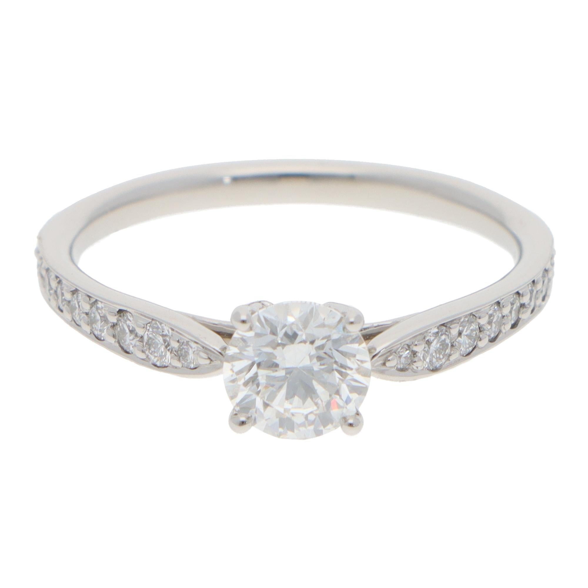 Vintage Tiffany & Co. Harmony Anillo de Diamantes de 0.66 ct en Platino Moderno en venta