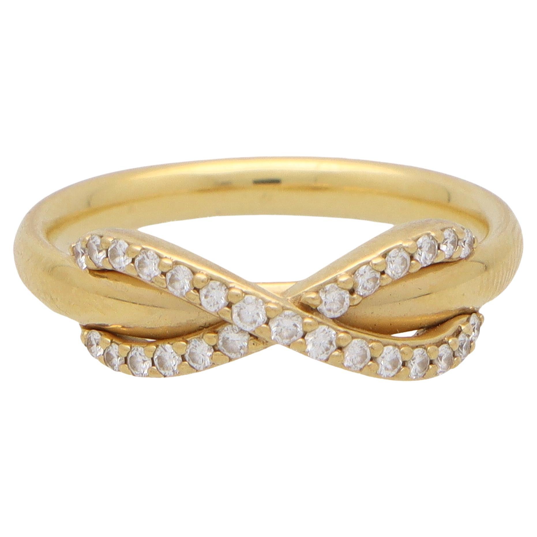 Vintage Tiffany & Co. Infinity Diamond Ring Set in 18k Yellow Gold