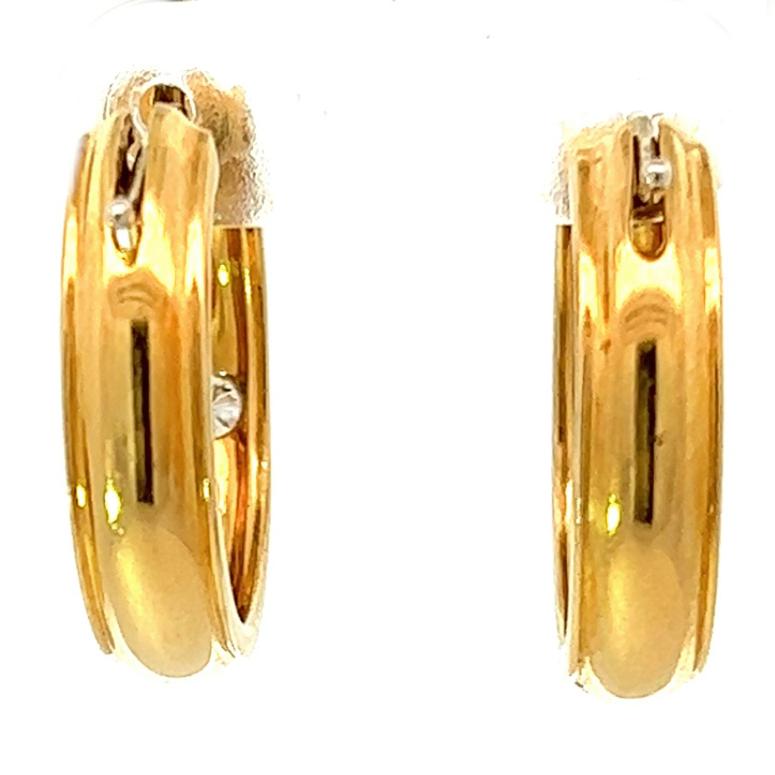 Women's or Men's Vintage Tiffany & Co. Italy Diamond 18 Karat Yellow Gold Hoop Earrings