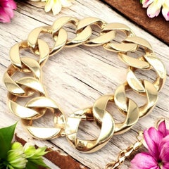 Vintage Tiffany & Co. Large Heavy Curb Link Yellow Gold Bracelet