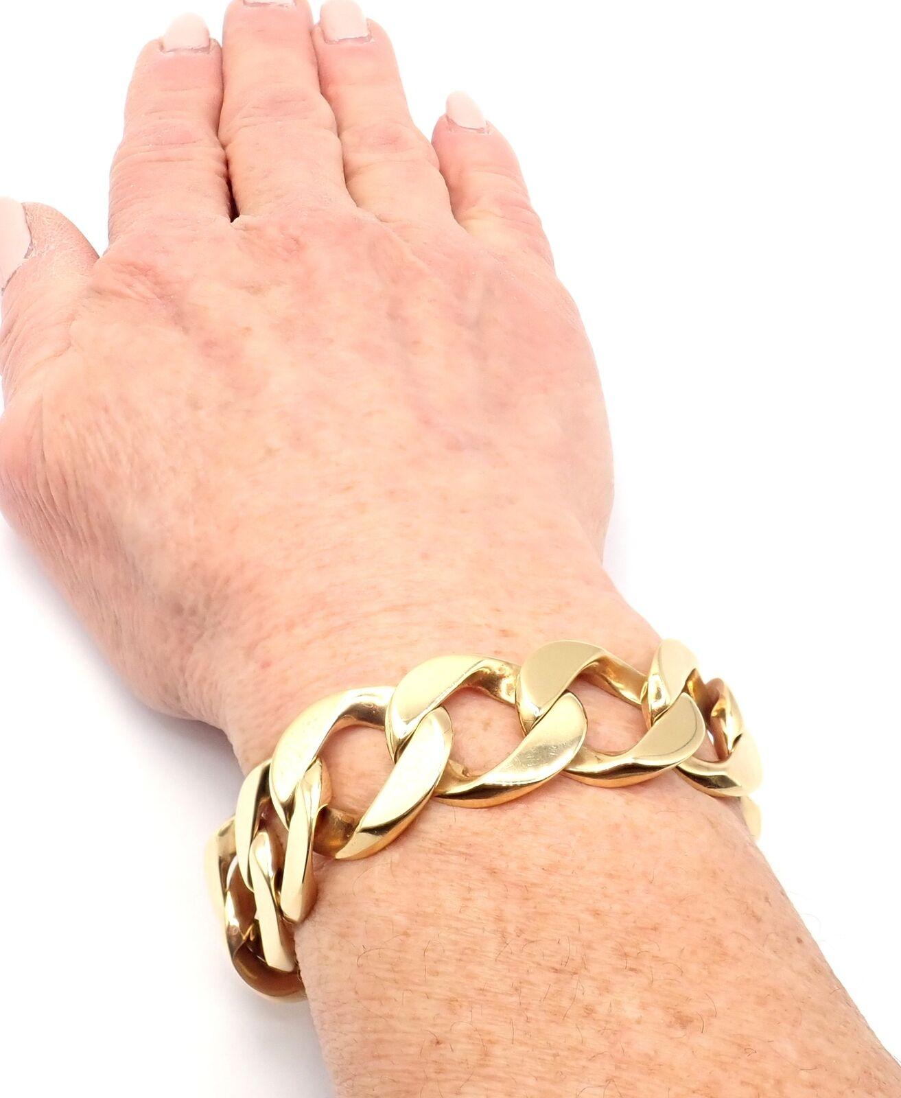 Vintage Tiffany & Co. Large Heavy Curb Link Yellow Gold Bracelet 4