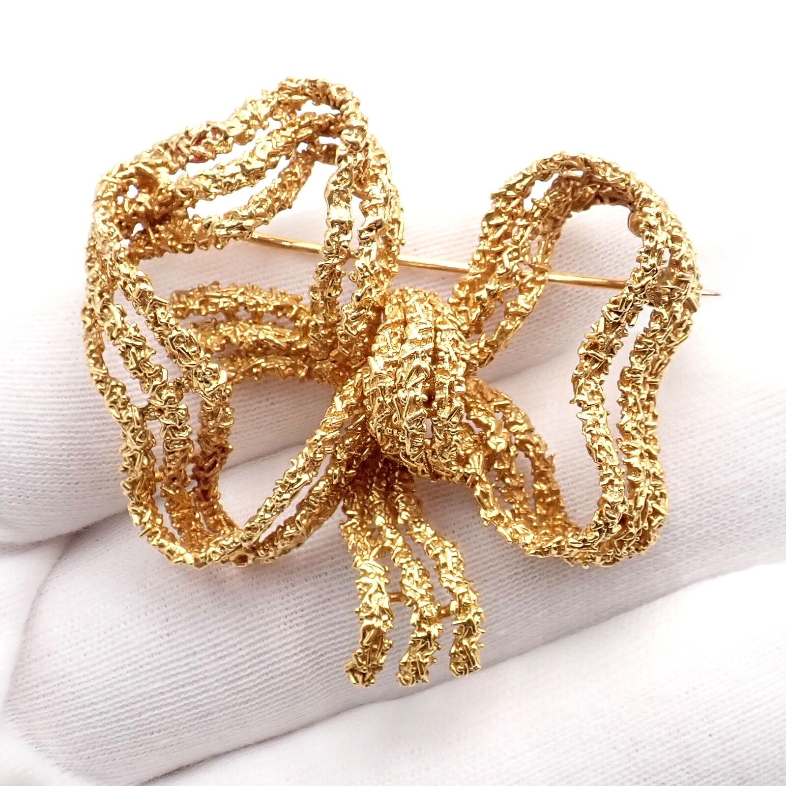 Vintage Tiffany & Co Large Ribbon Bow Yellow Gold Pin Brooch For Sale 2