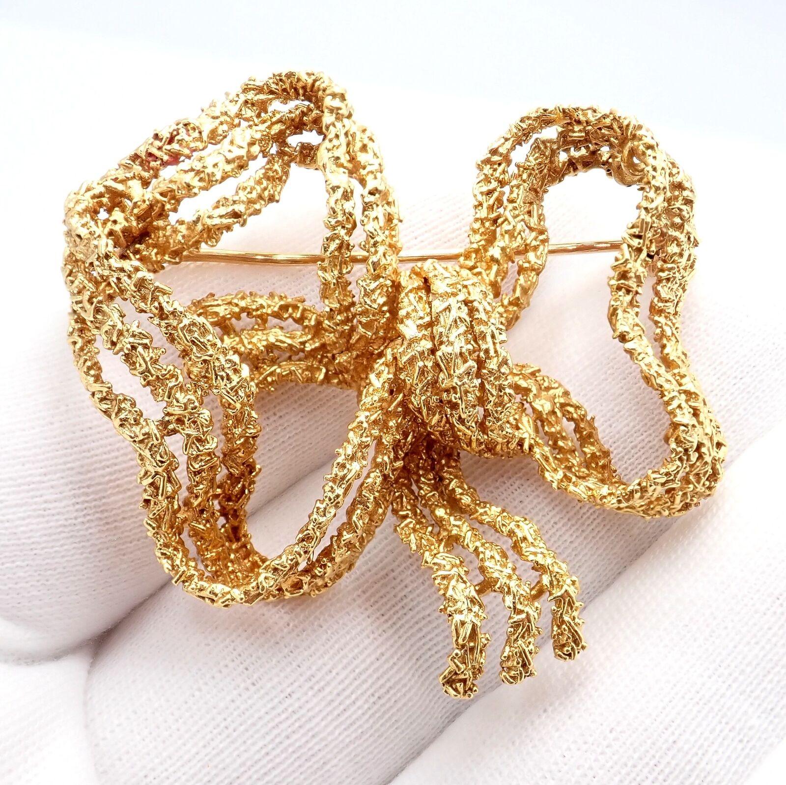 Vintage Tiffany & Co Large Ribbon Bow Yellow Gold Pin Brooch For Sale 3