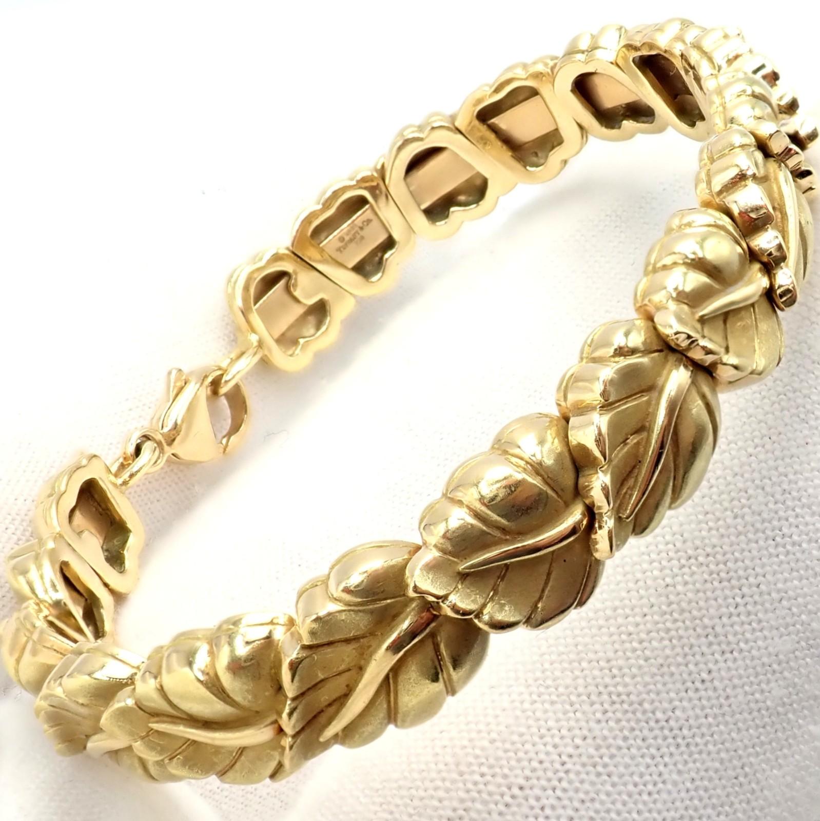 Vintage Tiffany & Co Leaf Link Yellow Gold Bangle Bracelet For Sale 9