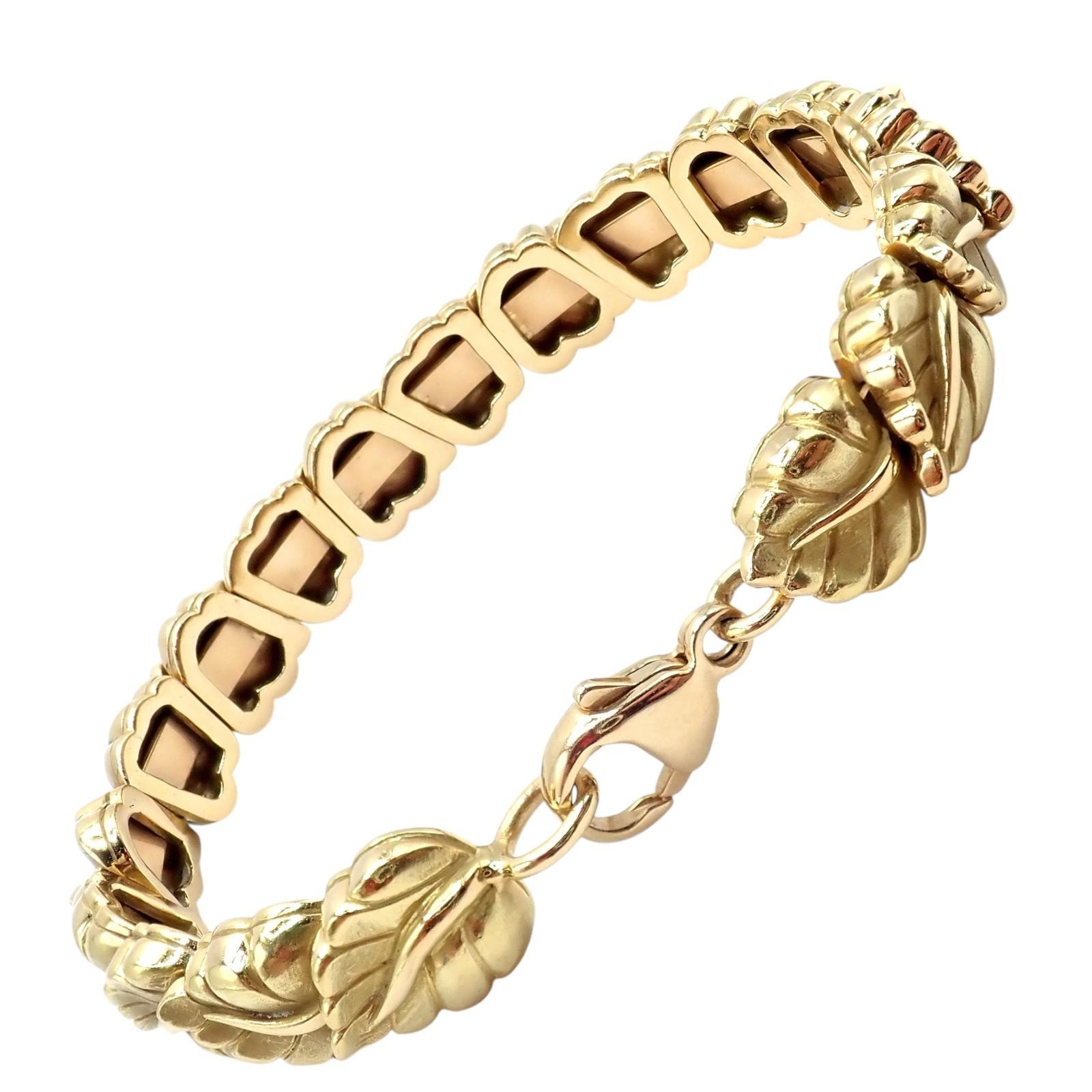 Vintage Tiffany & Co Leaf Link Yellow Gold Bangle Bracelet In Excellent Condition For Sale In Southampton, PA