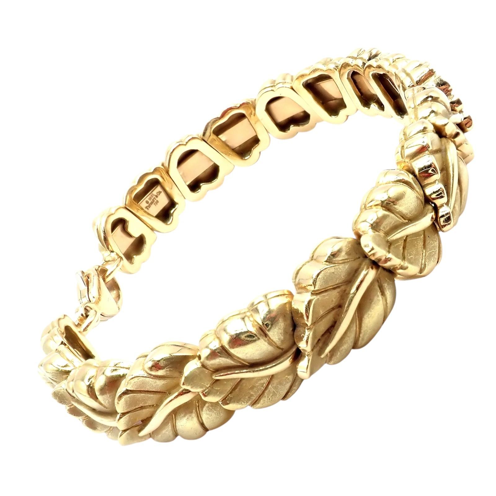 Vintage Tiffany & Co Leaf Link Yellow Gold Bangle Bracelet For Sale 1