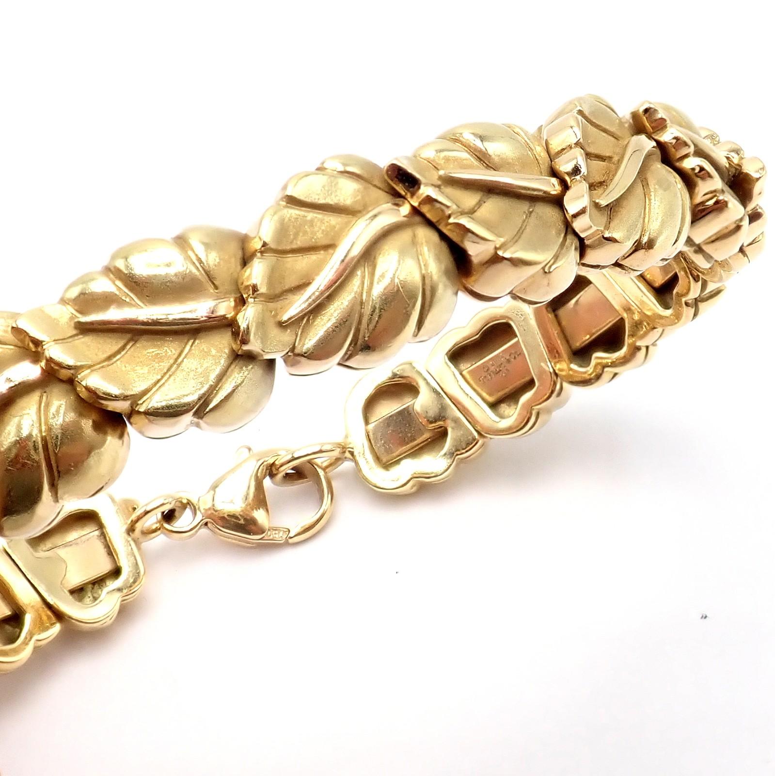Vintage Tiffany & Co Leaf Link Yellow Gold Bangle Bracelet For Sale 5
