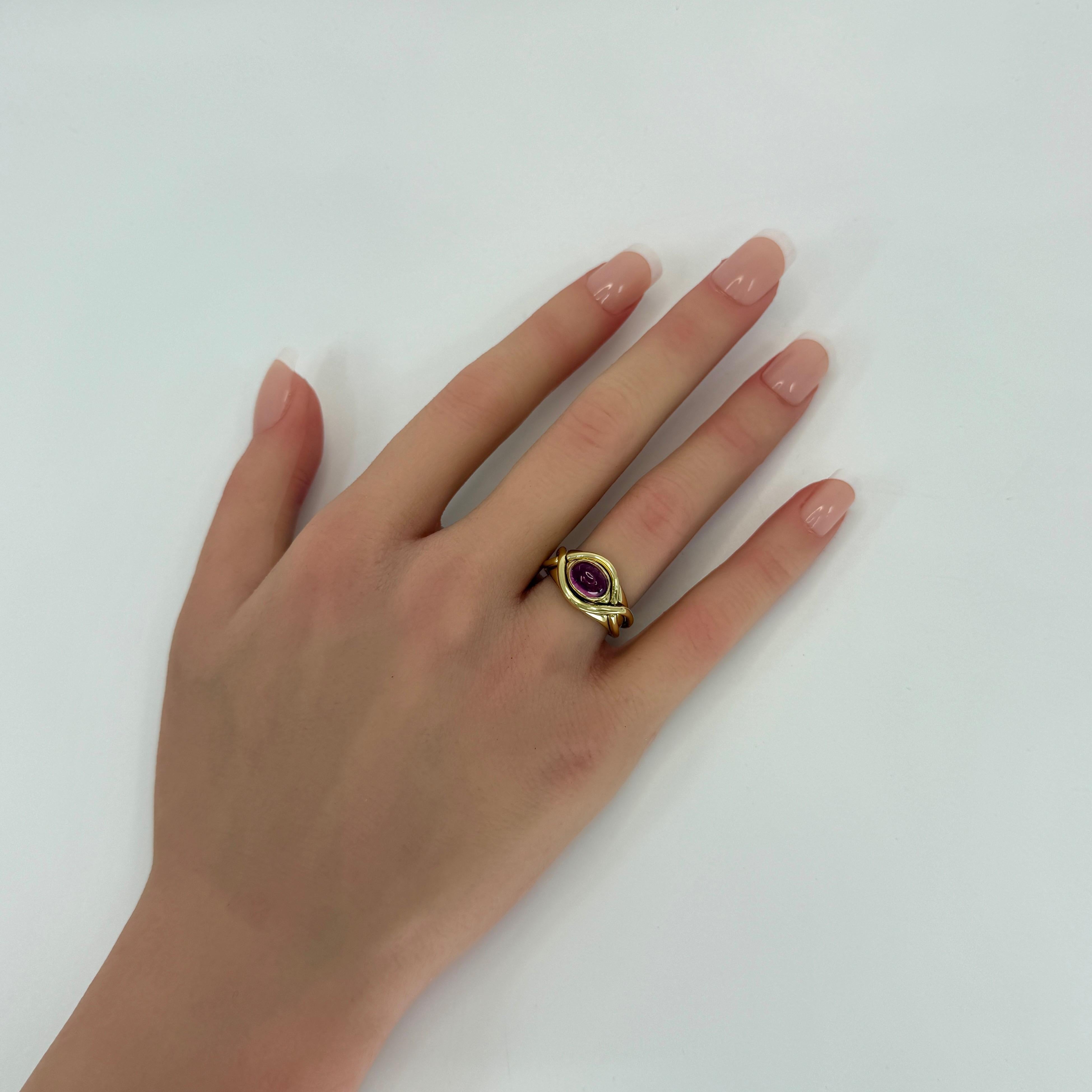 Vintage Tiffany & Co. Light Pink Tourmaline Oval 18k Yellow Gold Band Dome Ring For Sale 4
