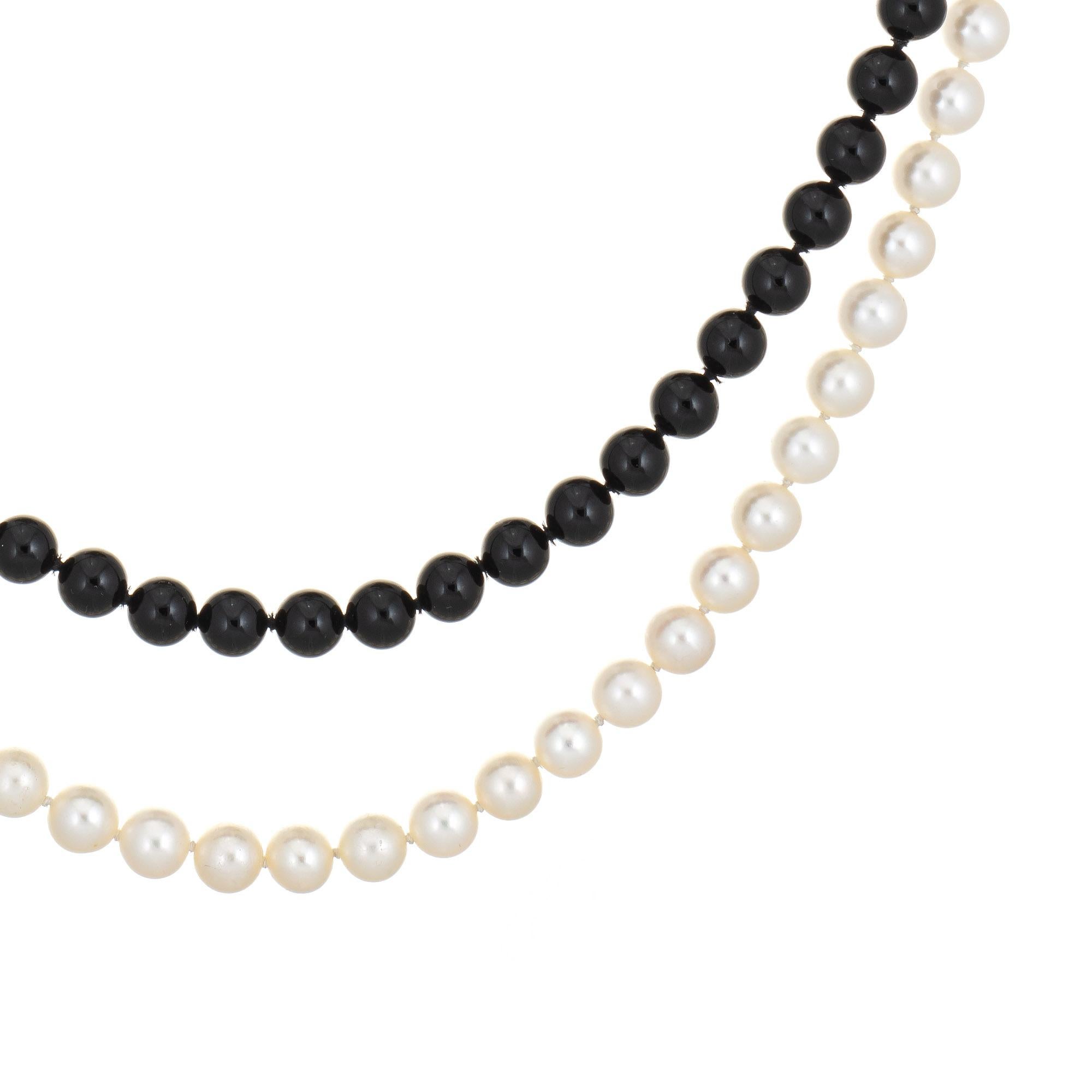 Stylish and finely detailed vintage Tiffany & Co onyx necklace, finished with a sterling silver clasp (circa 1980s 1990s).  

Onyx beads are uniform in size and measure 7mm each. Cultured pearls are also uniform in size and measure 7mm. The pearls