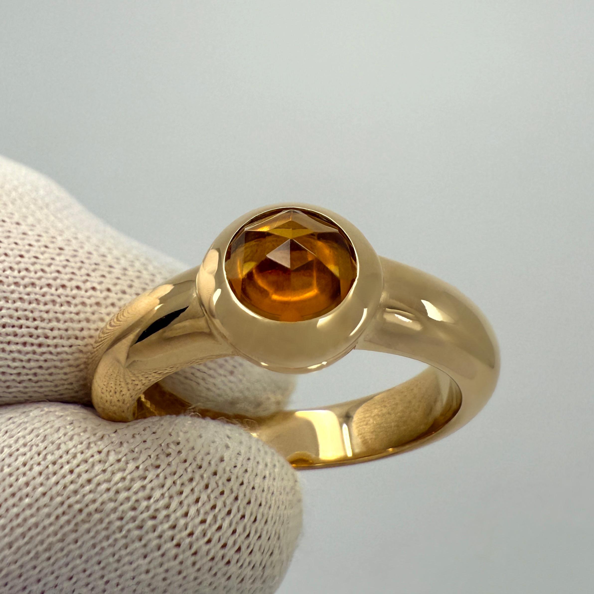 Vintage Tiffany & Co. Orange Citrine Rose Cut 18k Yellow Gold Solitaire Ring In Excellent Condition For Sale In Birmingham, GB