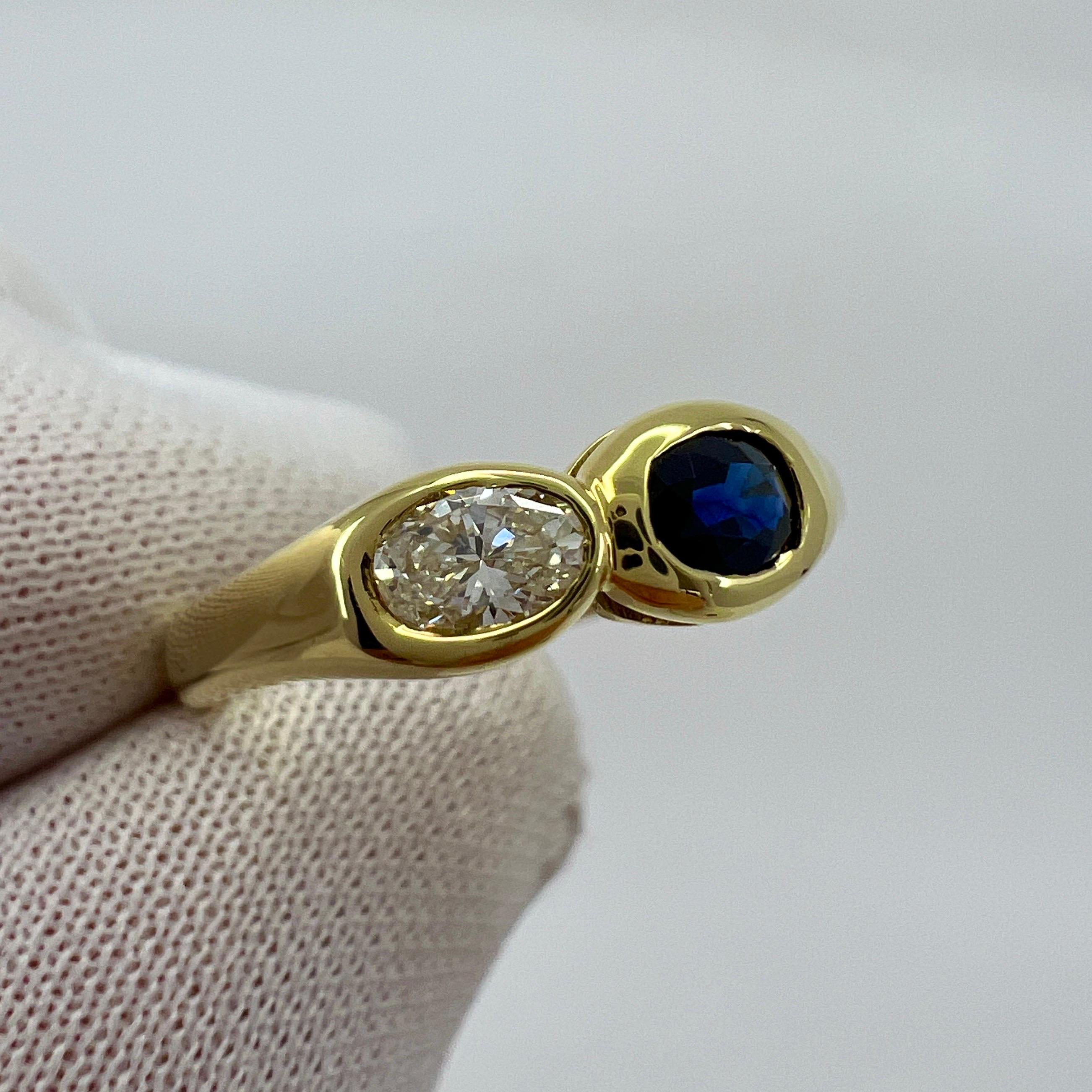 Vintage Tiffany & Co. Oval Cut Blue Sapphire & Diamond 18k Yellow Gold Ring In Good Condition In Birmingham, GB