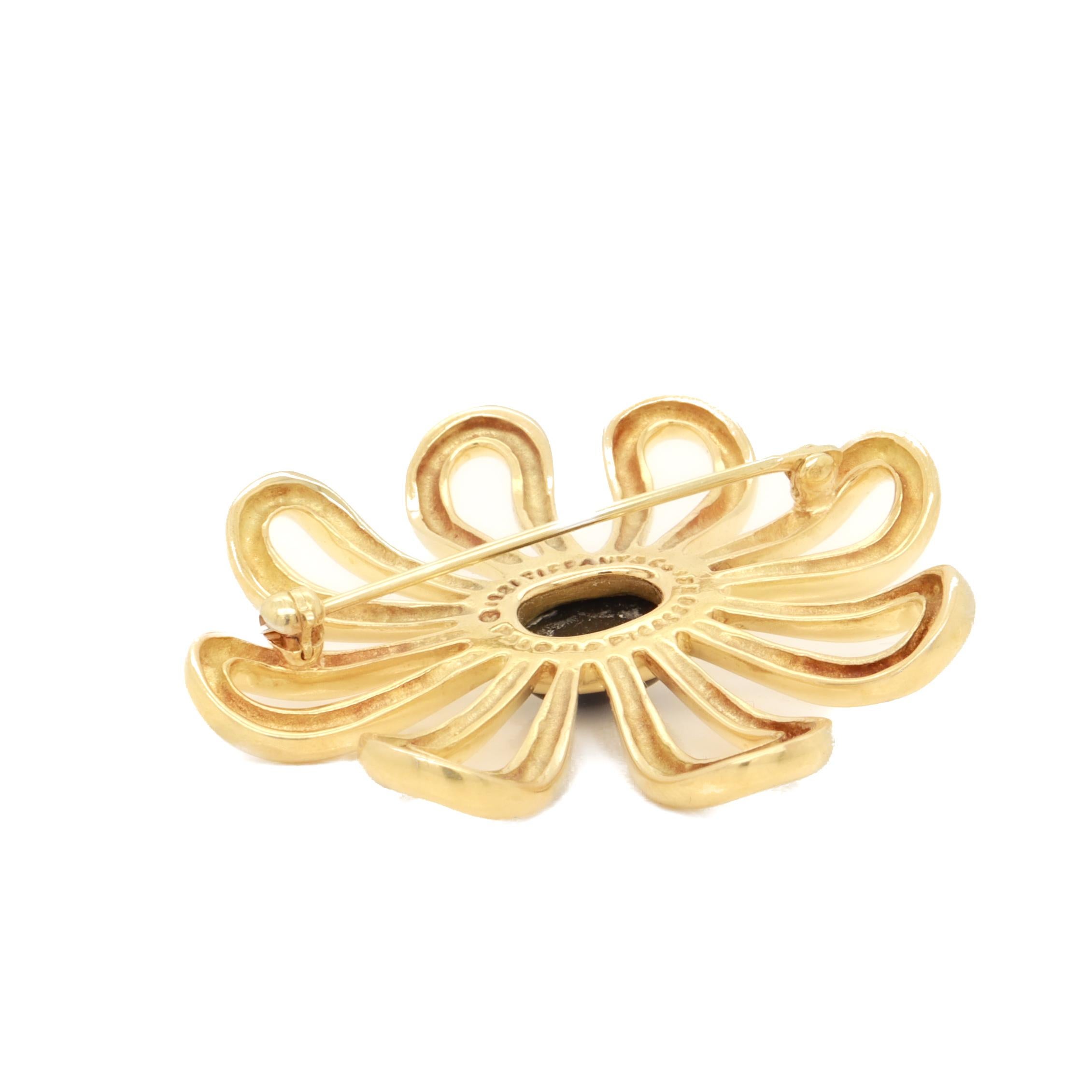 Vintage Tiffany & Co. Paloma Picasso 18K Gold & Onyx Daisy or Flower Brooch 5