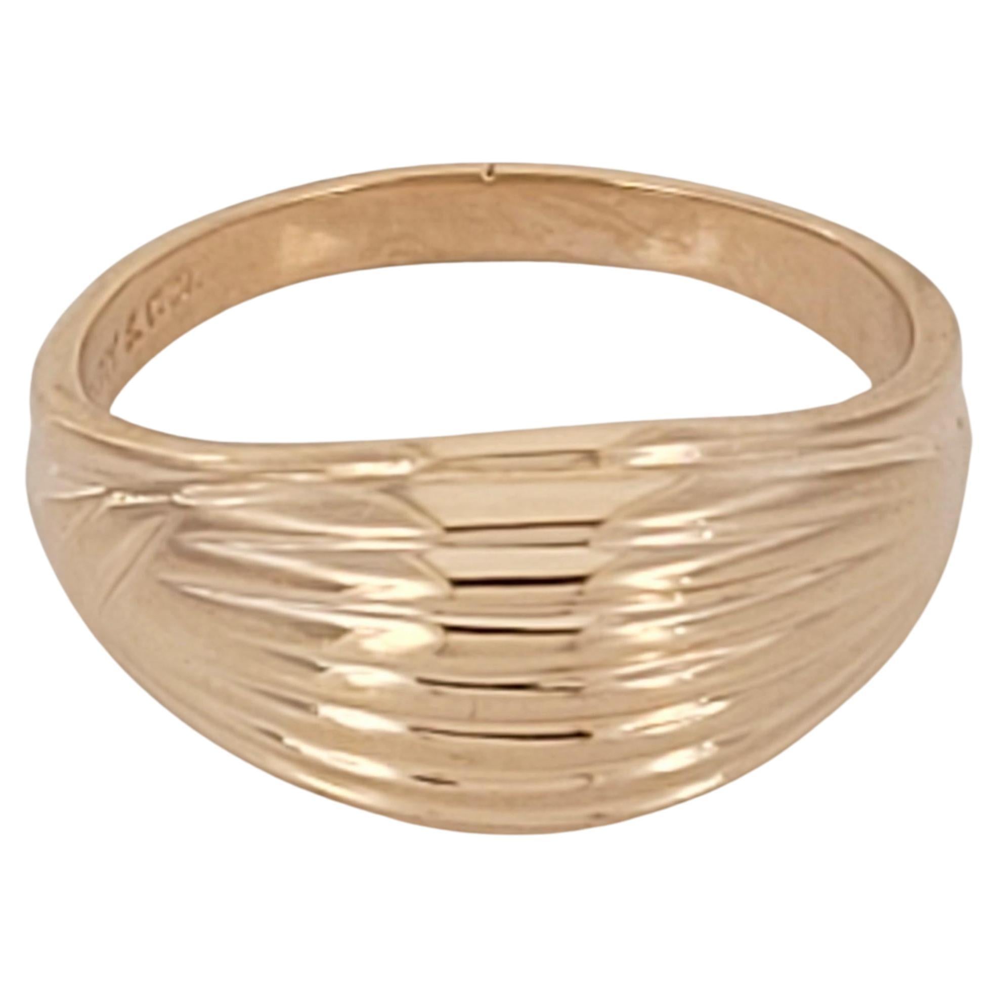 Vintage Tiffany & Co Pinky Ring in 14K Yellow Gold.