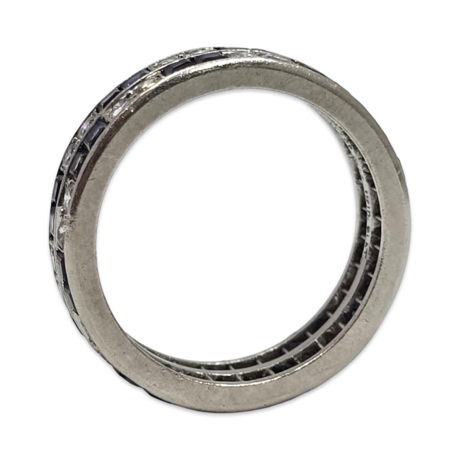 Weinlese Tiffany & Co. Platin 3.00ctw Saphir & Diamant Eternity Band im Angebot 1