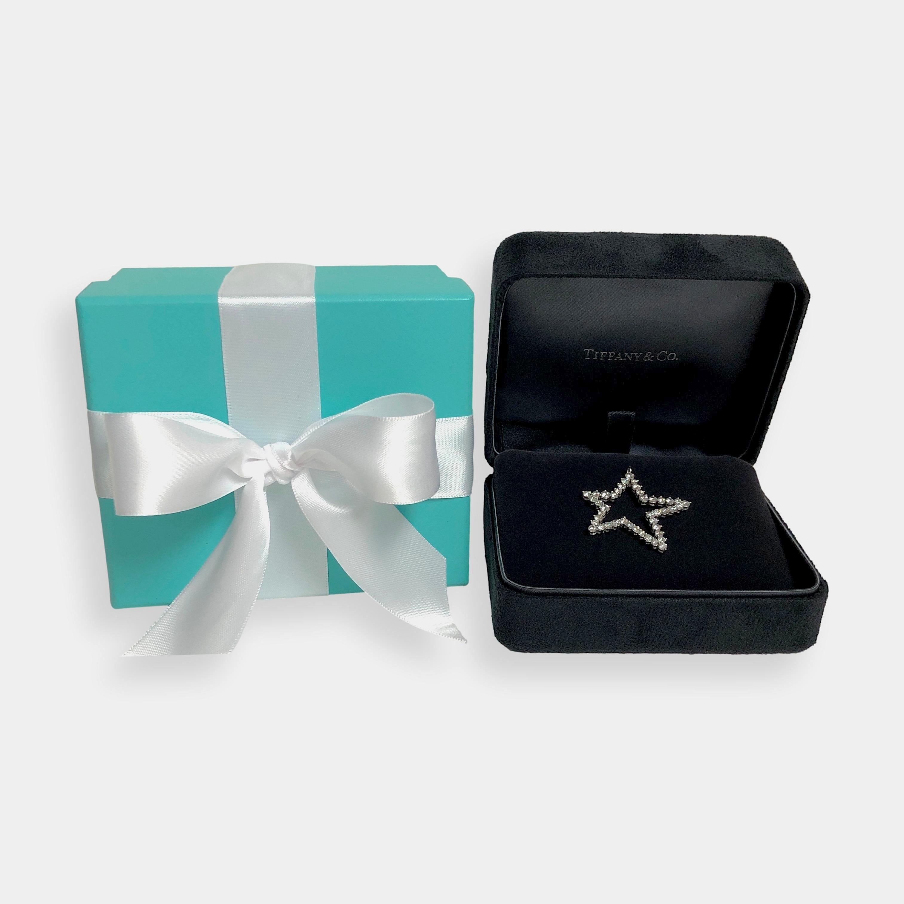 Tiffany & Co. d'epoca. Ciondolo a stella in platino con diamante da 3,01 carati, 1979 In condizioni ottime in vendita a New York, NY